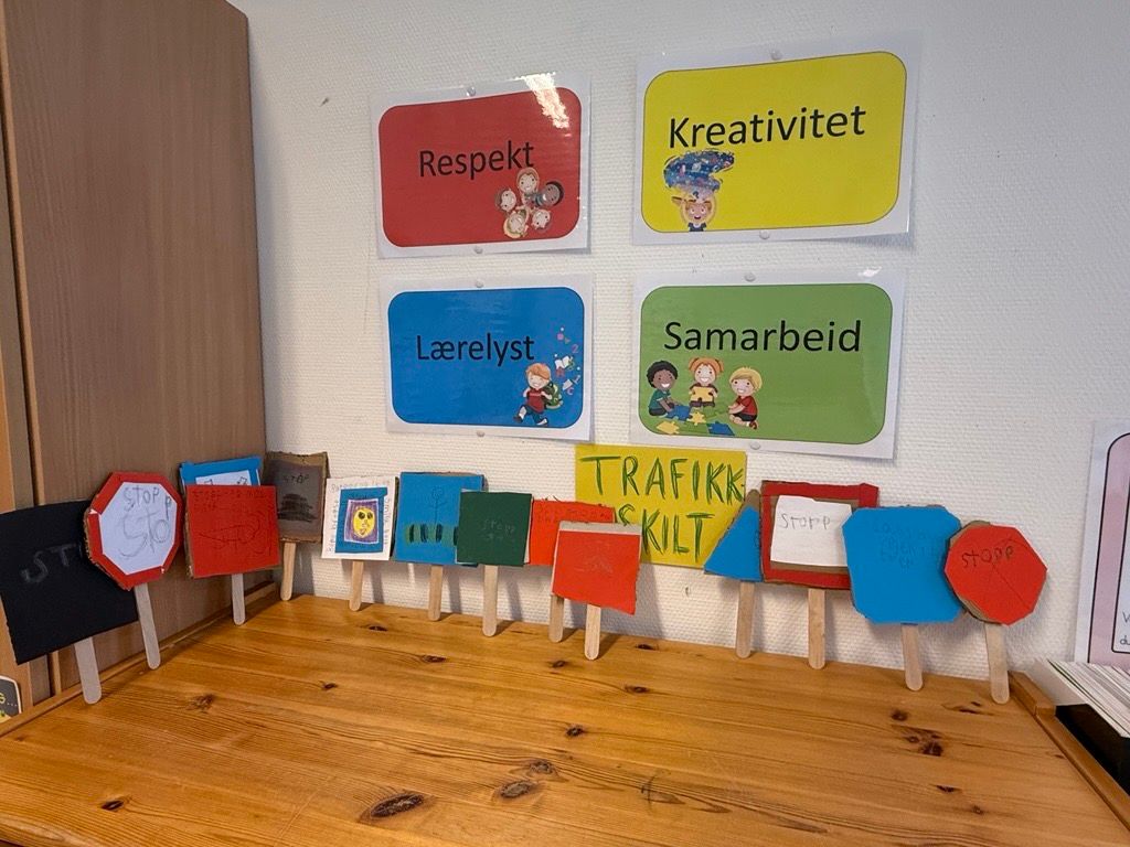 svar fra 2  ved Lægreid skule