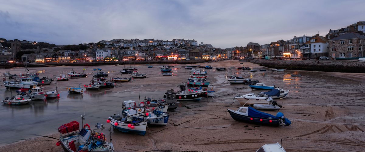 A quiet stretch of European coastline