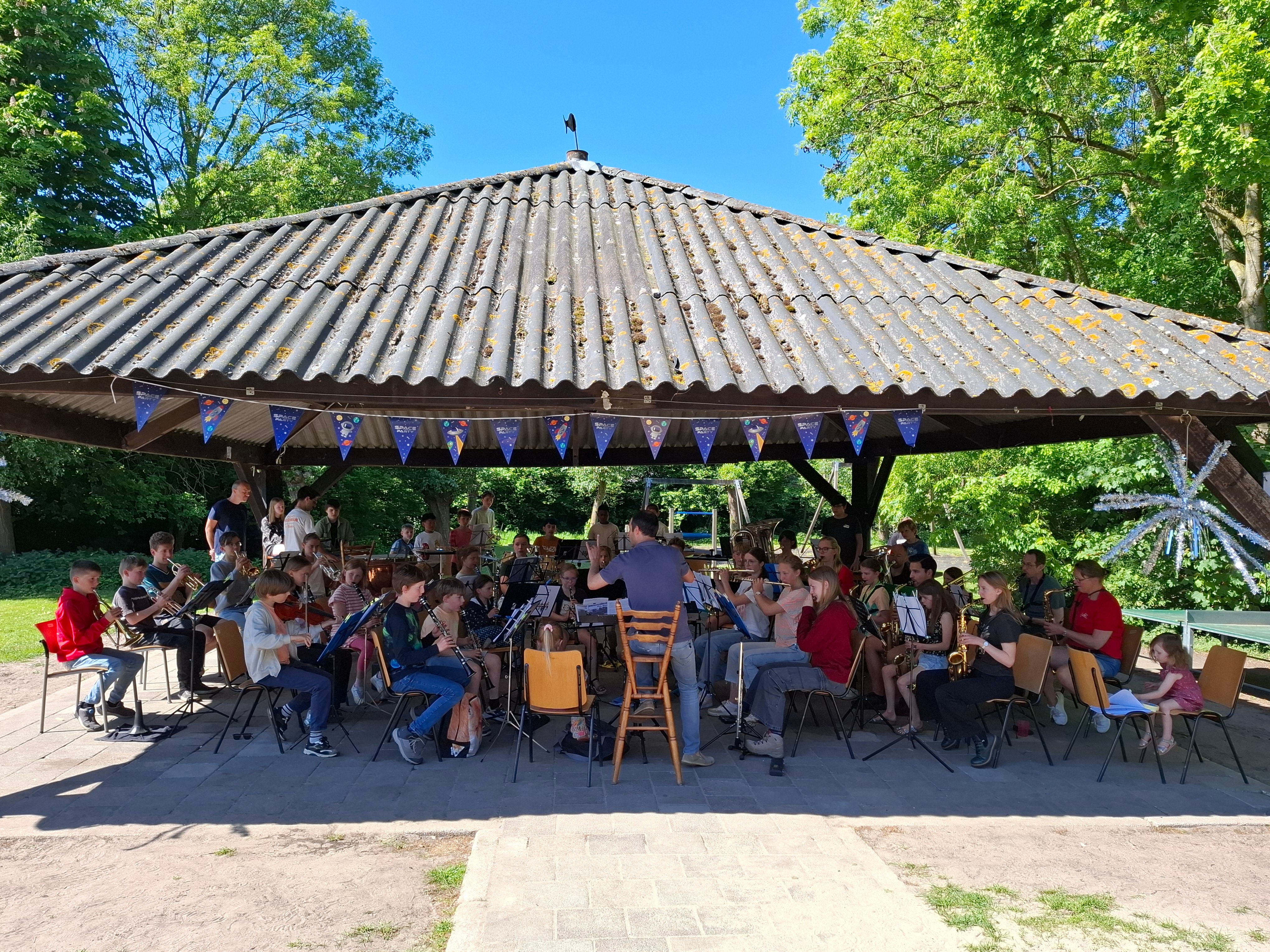 Buitenaards Muziekweekend