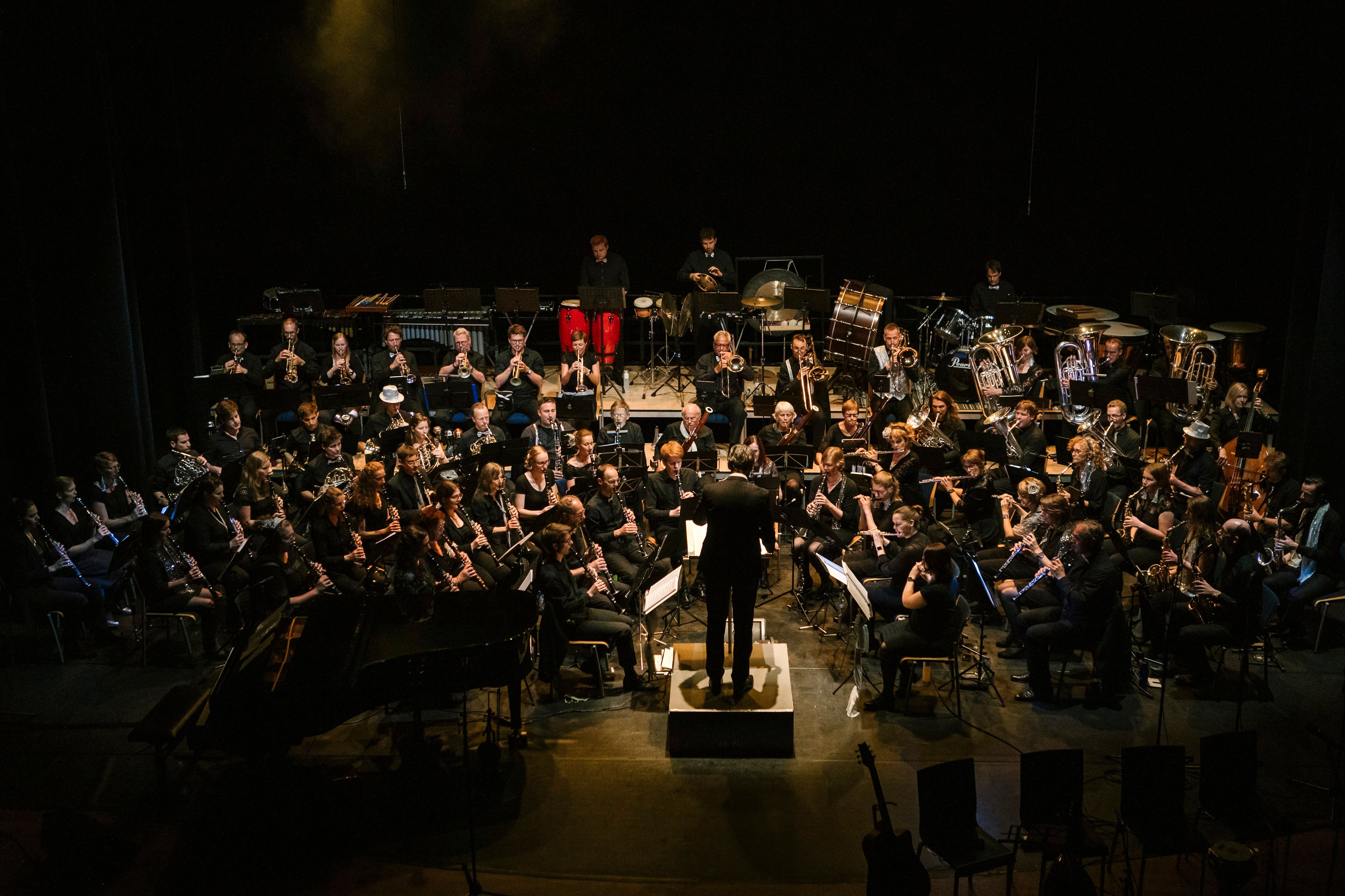 Donderslag bij Heldere Hemel - Theater