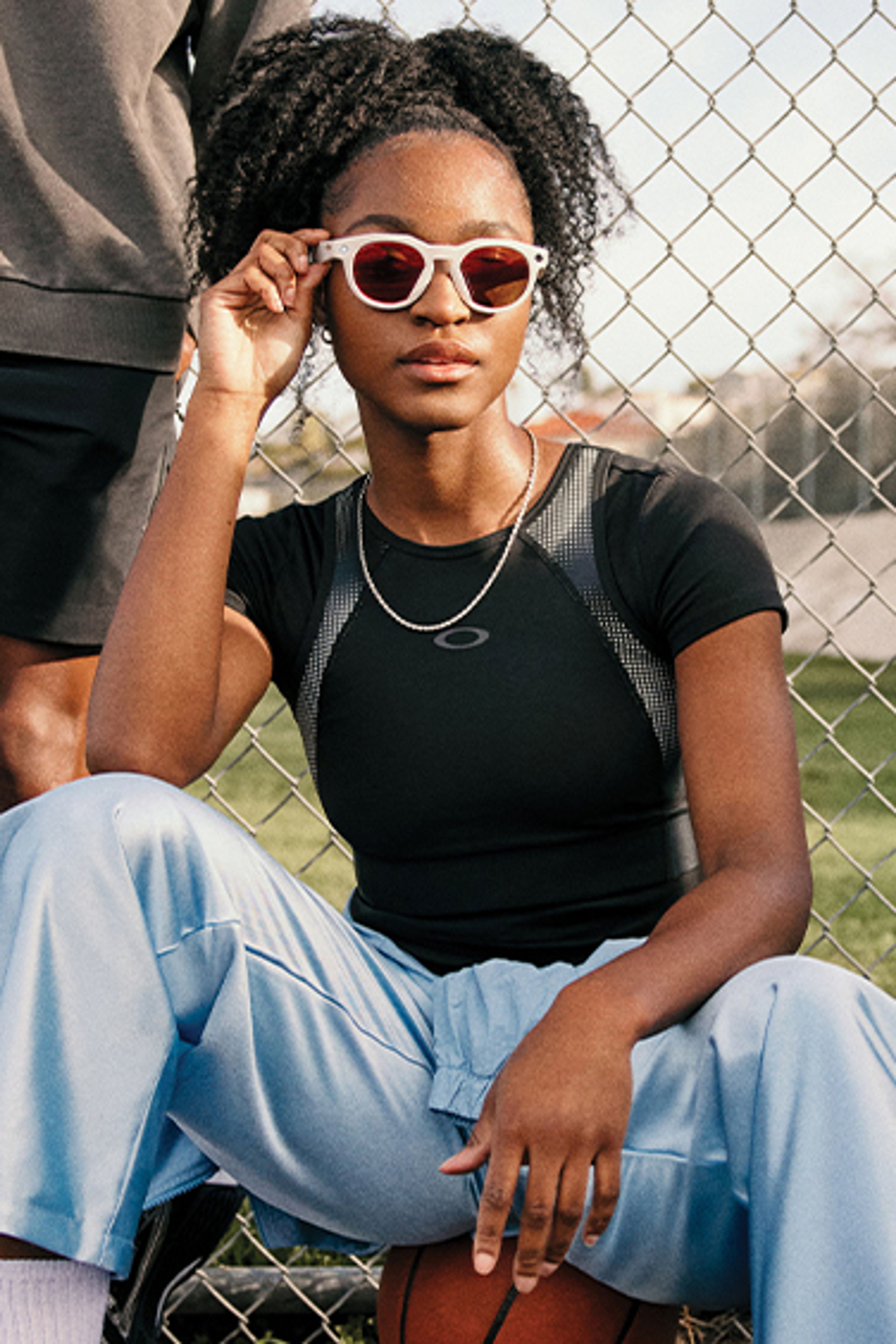 Missing alt Missing alt