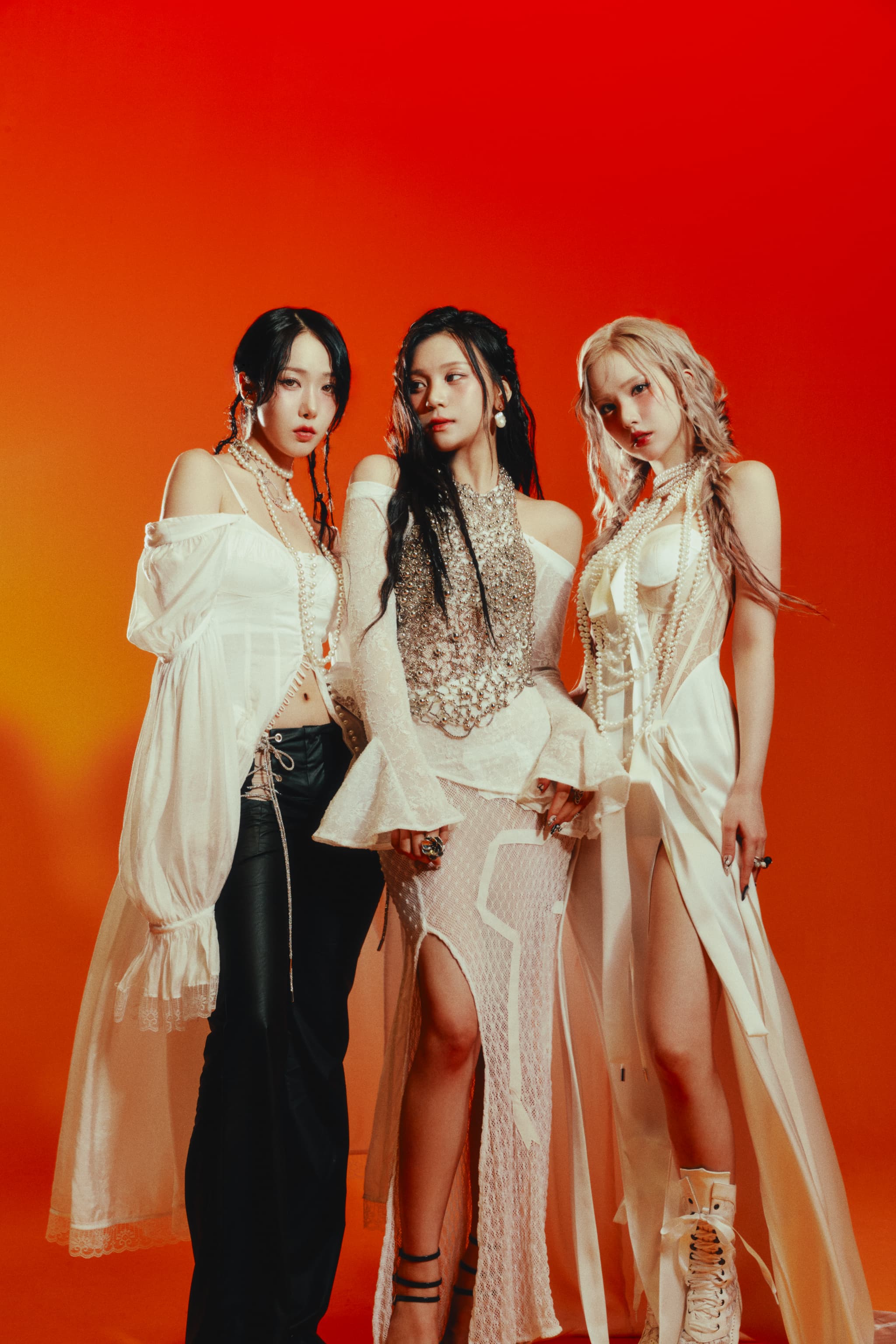 VIVIZ、2度目のワールドツアー「NEW LEGACY」日本公演決定！東京・大阪で10月開催＆チケット詳細解禁