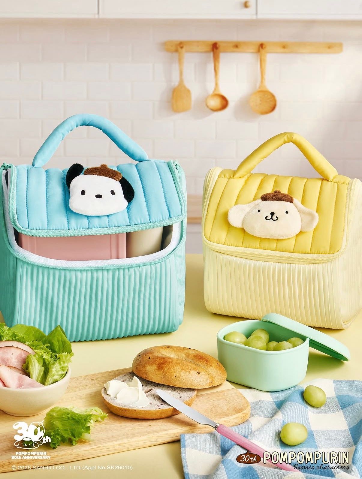 韓国ダンキン×サンリオが可愛すぎる！ポムポムプリン＆ポチャッコの「ハウス型ポーチ」が予約開始