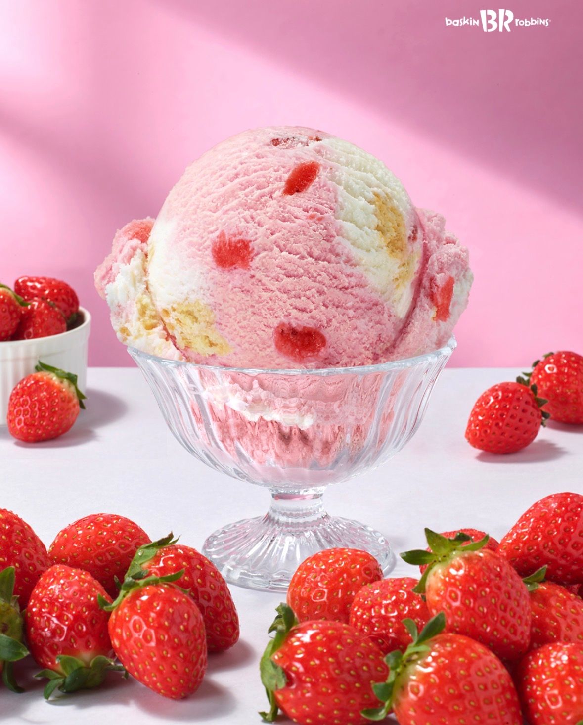 【韓国バスキンロビンス（サーティワン）】1月のイダルの味は「ベリーグッド」いちご×マカロンの限定フレーバー