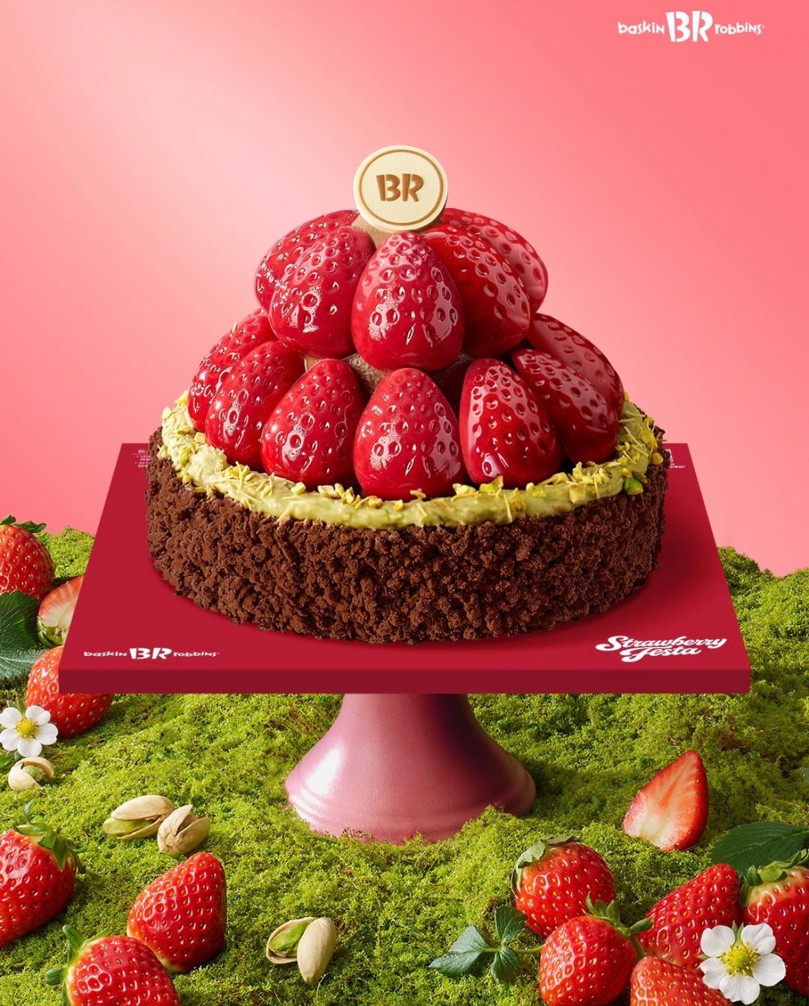 【韓国サーティワン】話題のドバイチョコが進化！新作「ドバイスタイル ＆ ストロベリー」ケーキが登場