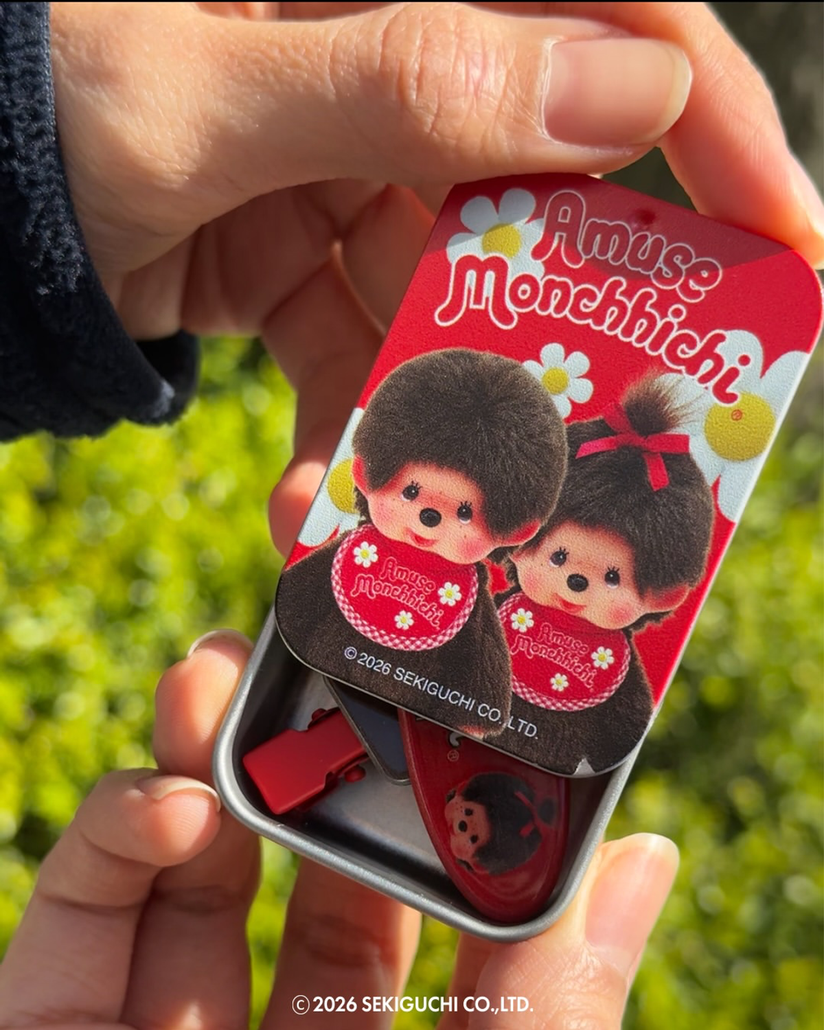 【韓国コスメ】AMUSE×モンチッチが可愛すぎ!限定キーリングやウォニョンのトレカ特典を今すぐチェック