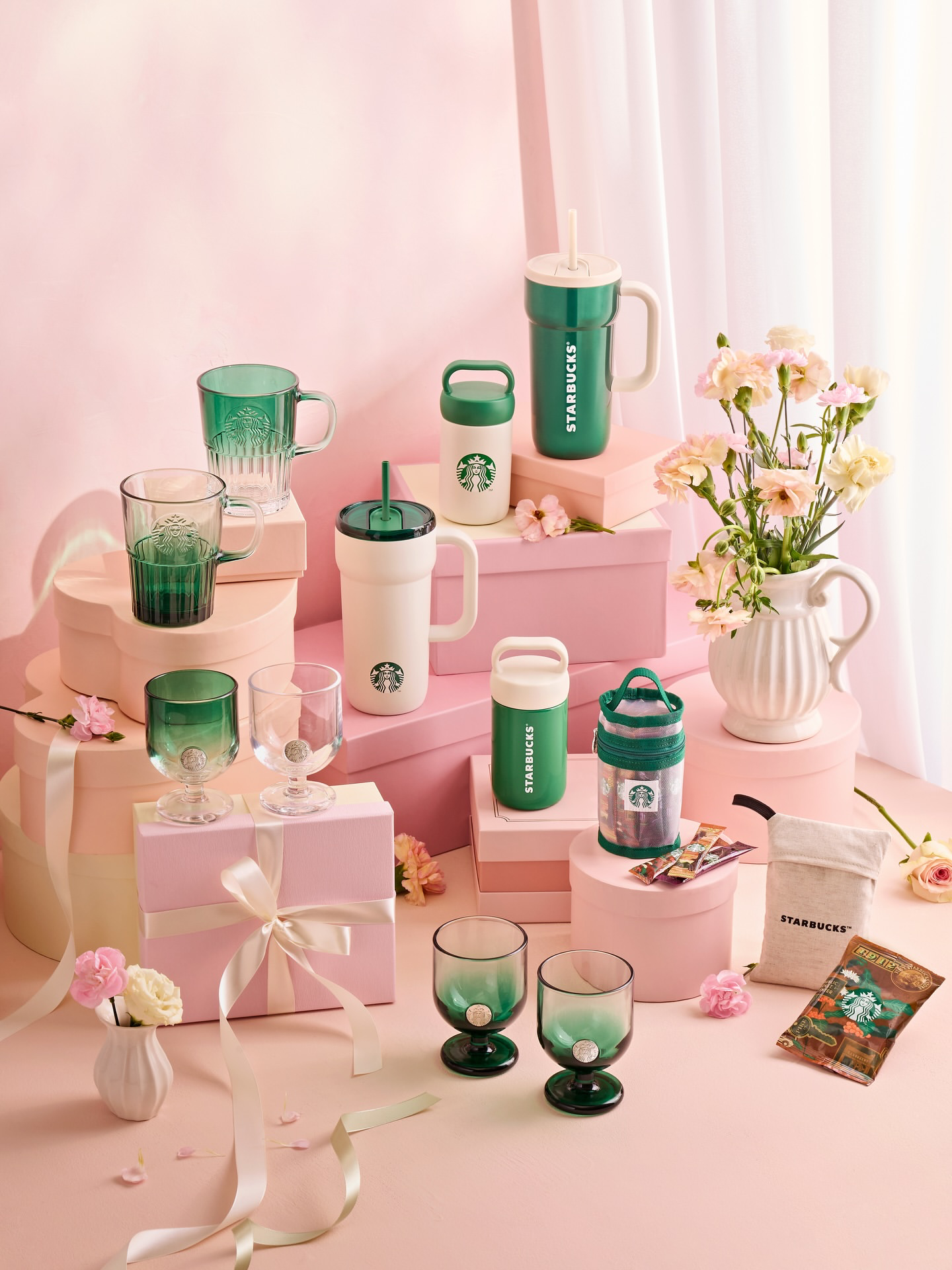 【韓国スタバ】大切な人へ贈る「感謝の月」ギフトが登場！スタンレーコラボMDや限定プレート特典も