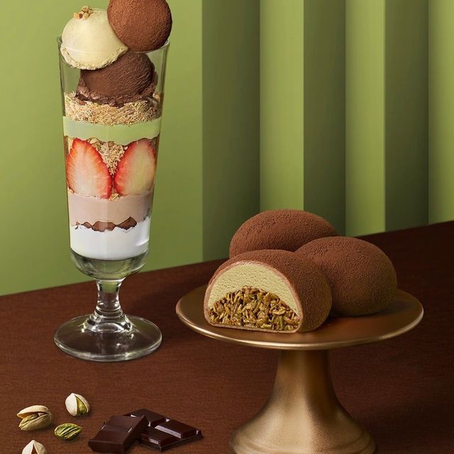 【韓国サーティワン】大流行中の“ドバイチョコ”がアイスに!限定店舗でしか味わえない贅沢パフェ&モッチが登場