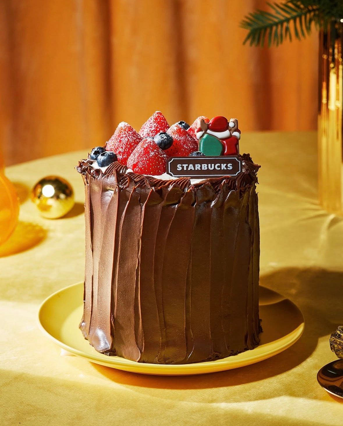 スターバックス韓国｜濃厚チョコの“フォレスト ブッシュ・ド・ノエル”登場！クリスマス限定ケーキ予約開始