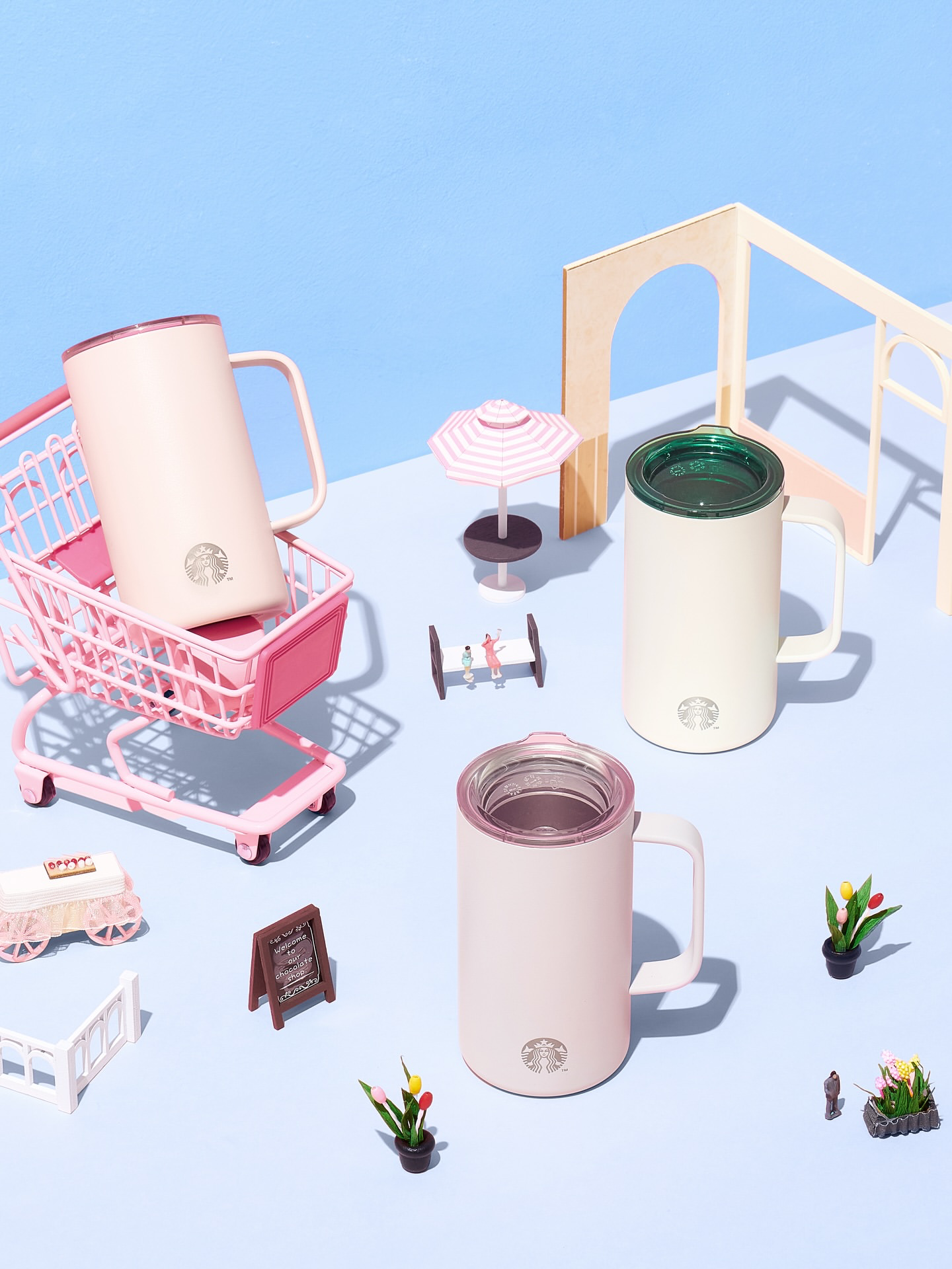 手のひらサイズで可愛すぎ！韓国スタバから「ミニタンクタンブラー」が新登場。キーホルダー感覚で持ち歩ける新作をチェック！