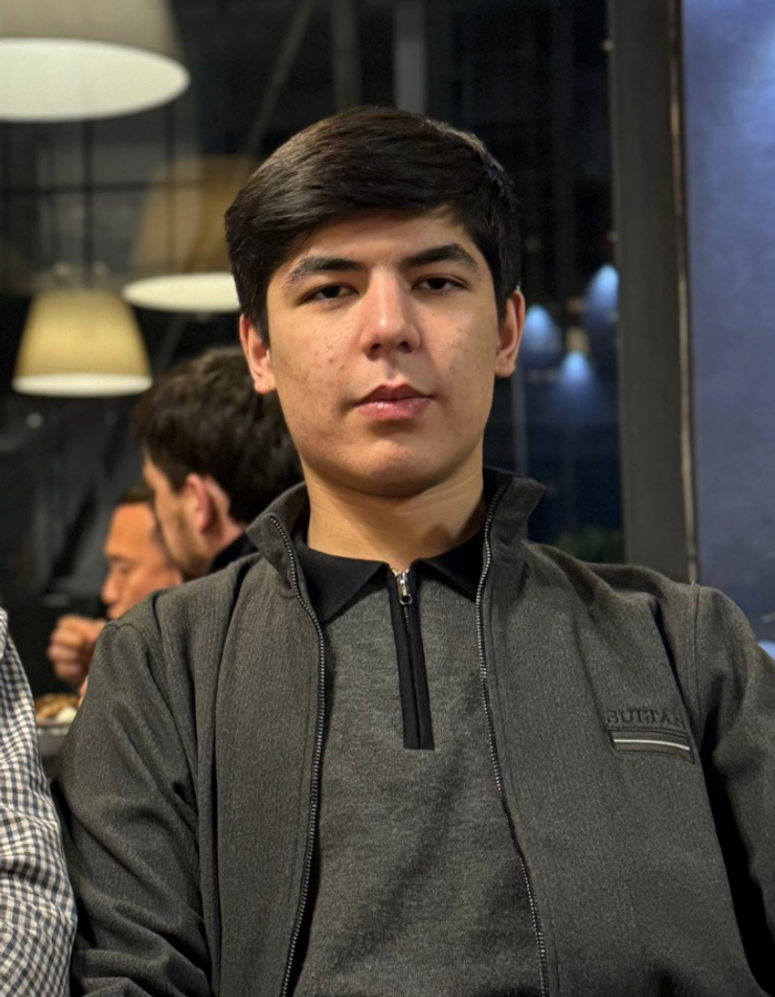 Azizbek Raxmonaliyev