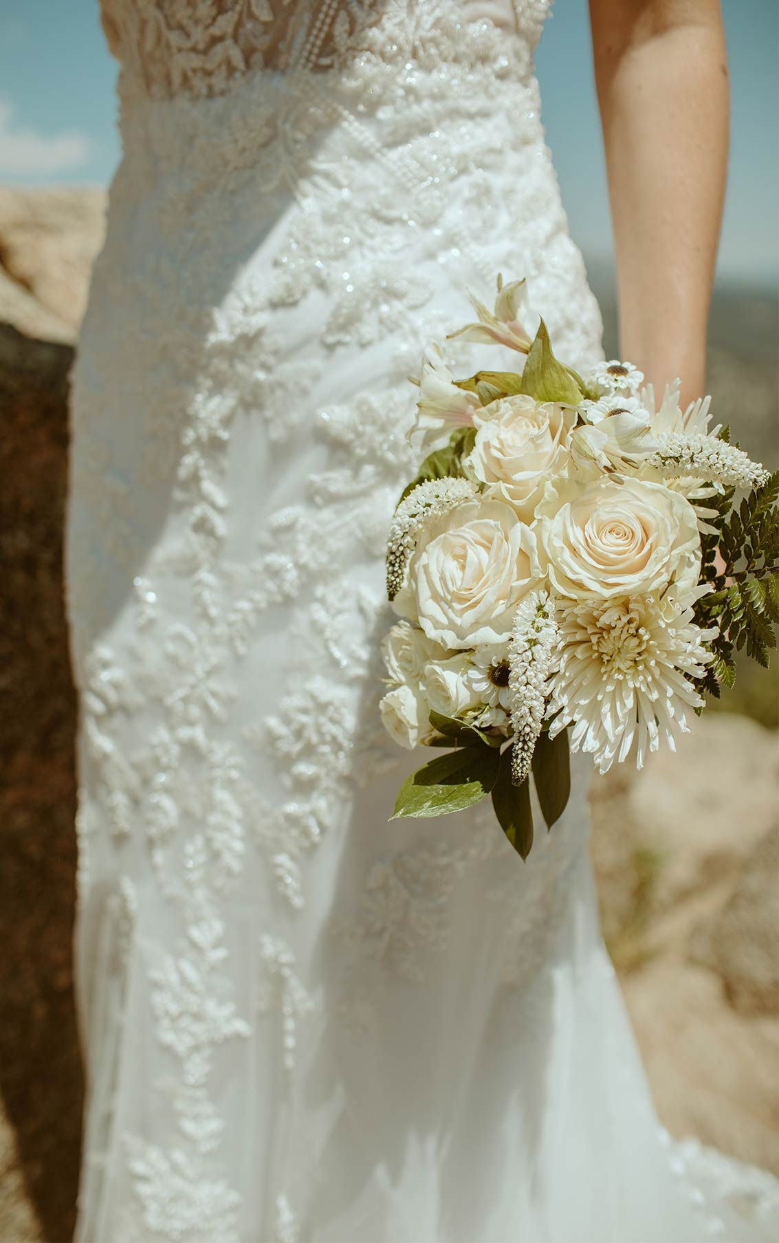 Vintage-Inspired Fit-and-Flare Wedding Dress with Square Neckline