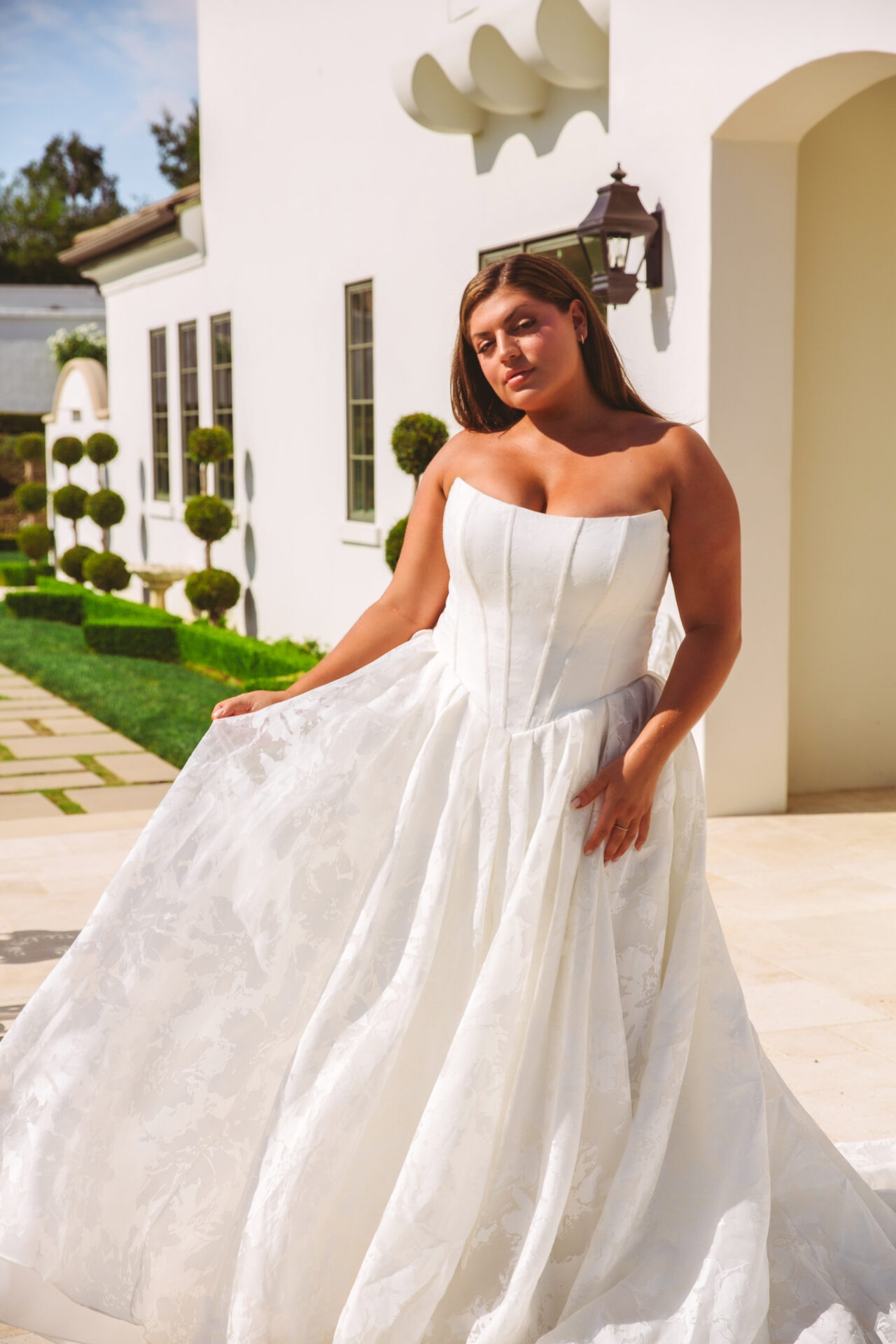 Modern Princess Ballgown Wedding Dress with Lace-Up Back