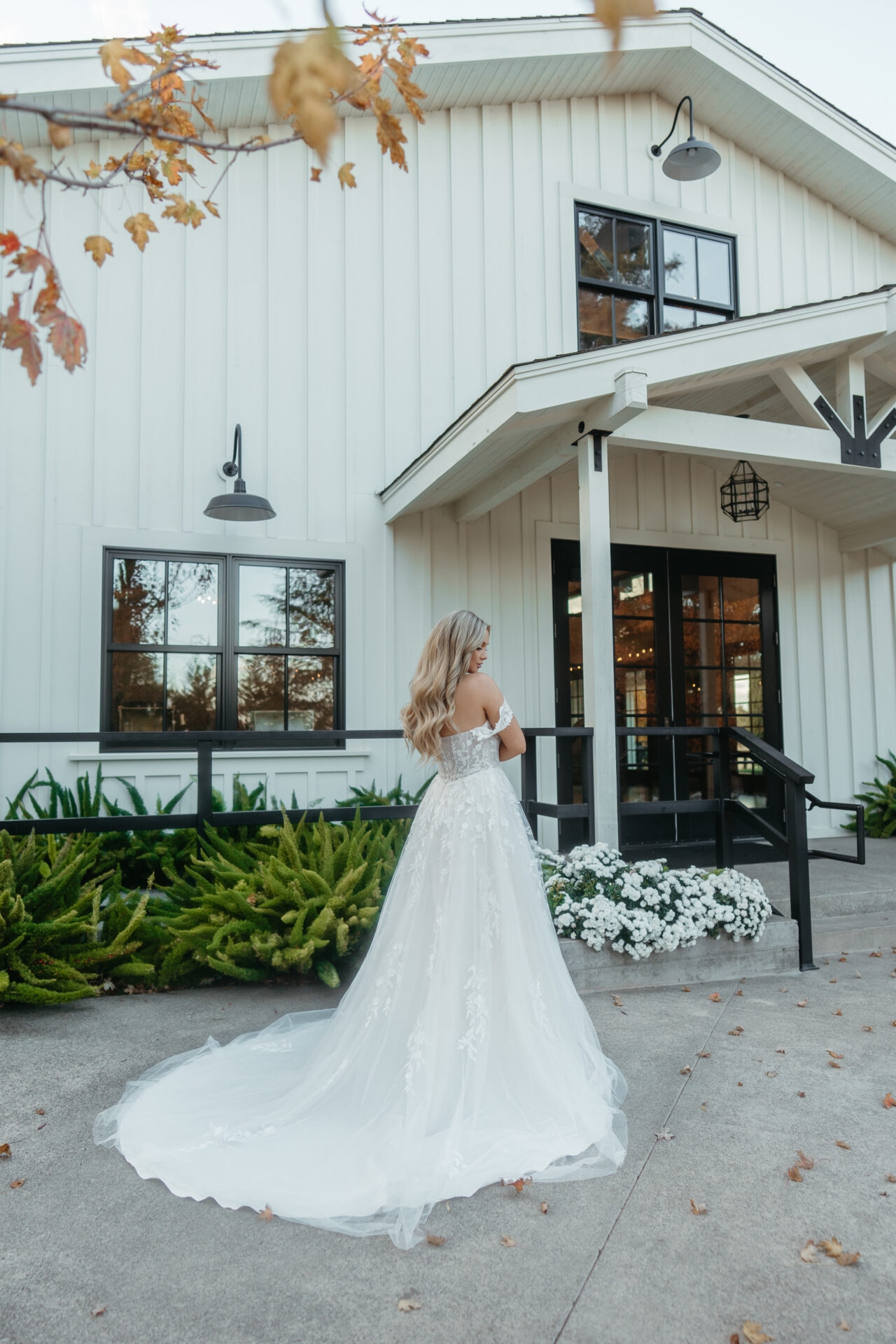 Romantic Lace and Tulle Off-the-Shoulder A-Line Wedding Gown