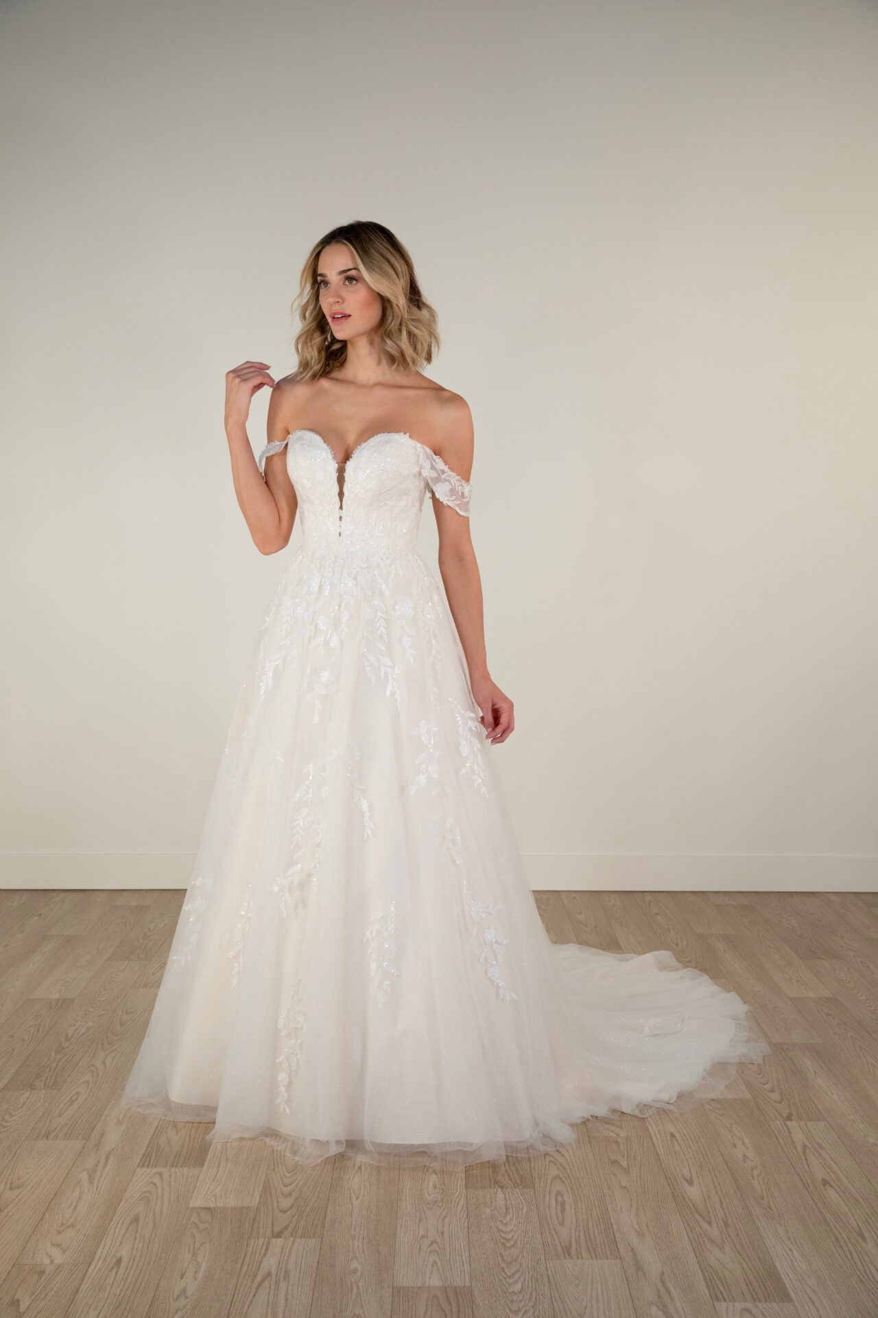 7849 by Stella York