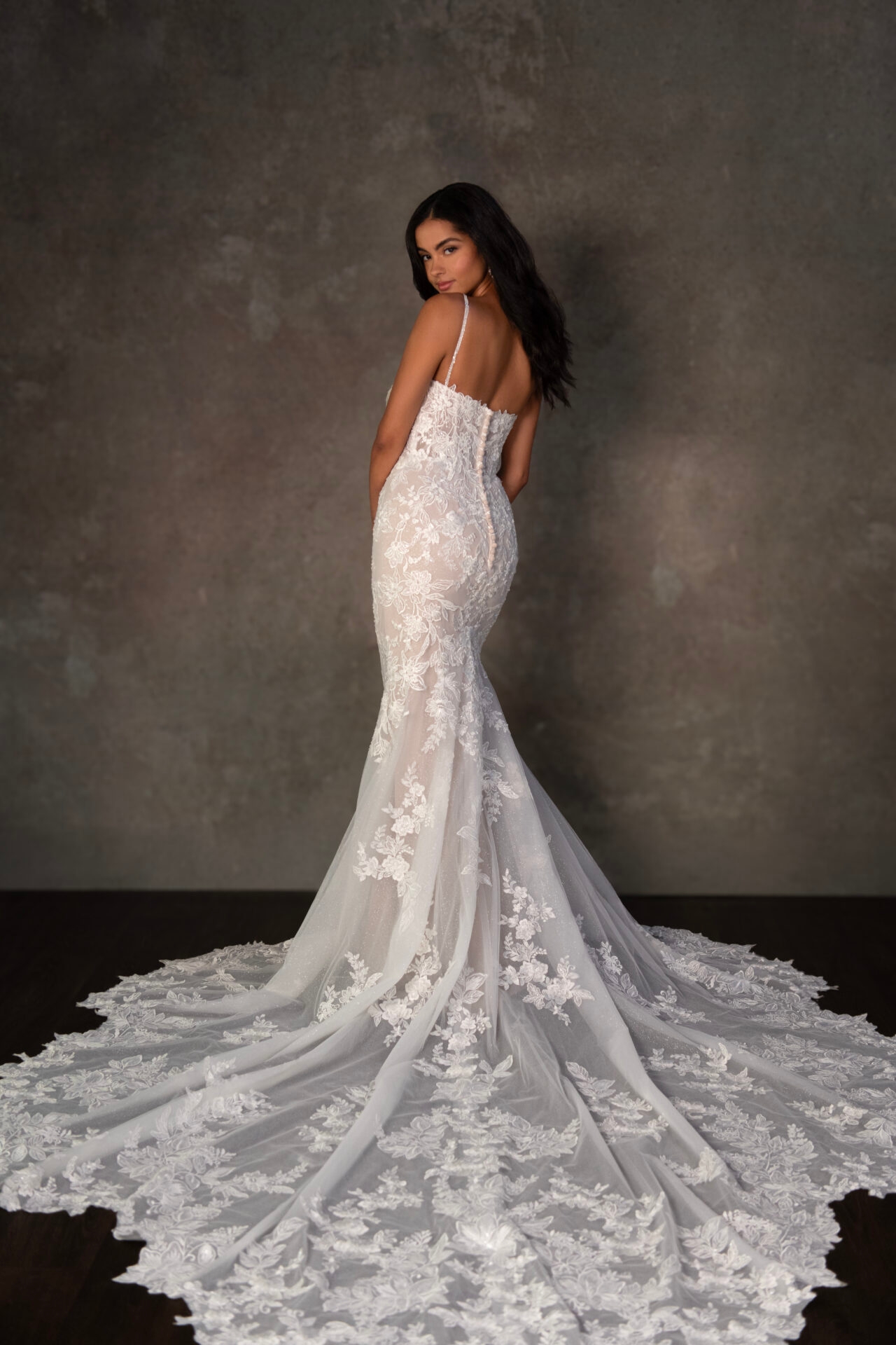 Lace Fit-and-Flare Wedding Dress with Sweetheart Neckline