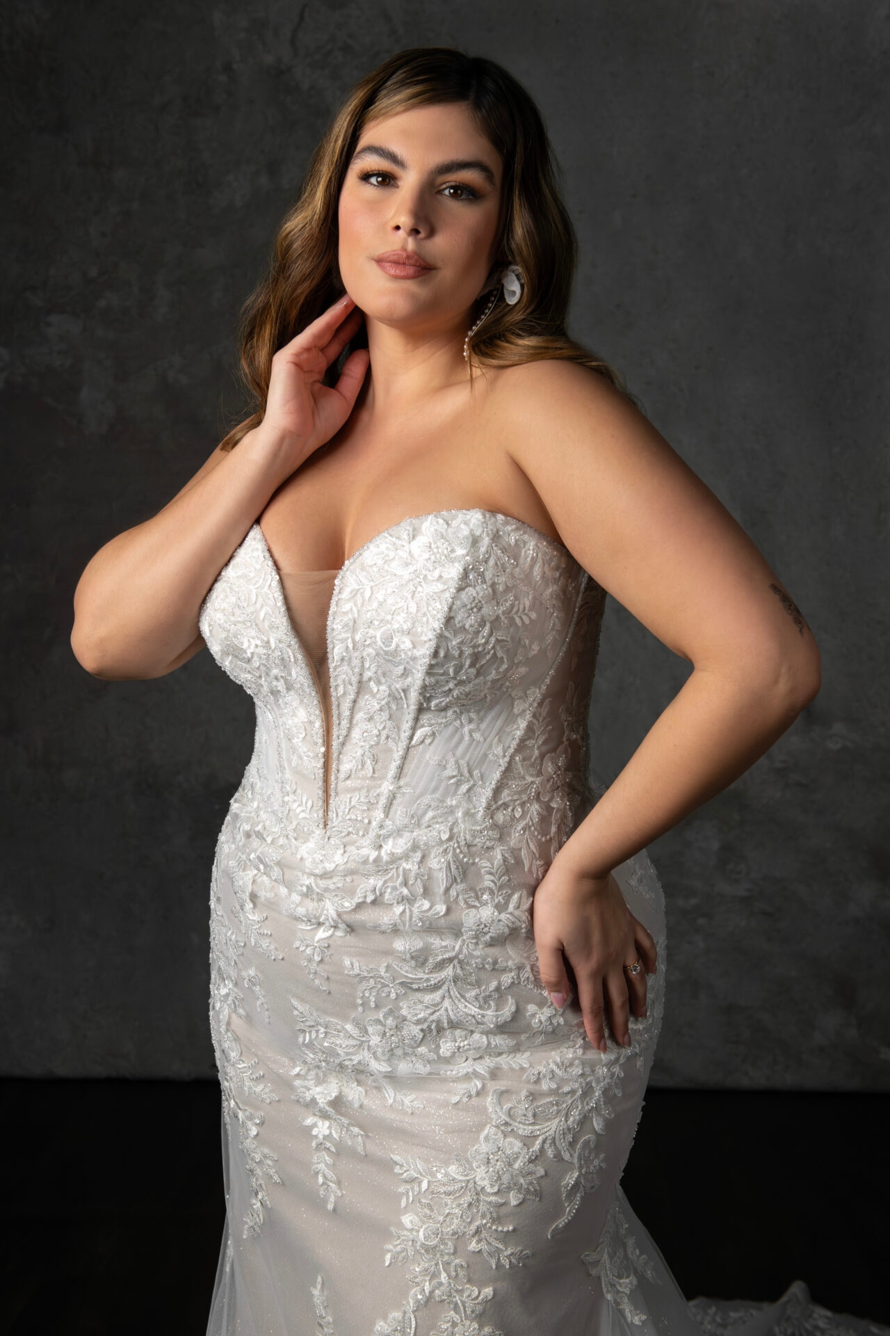 Lace Fit-and-Flare Wedding Dress with Sweetheart Neckline