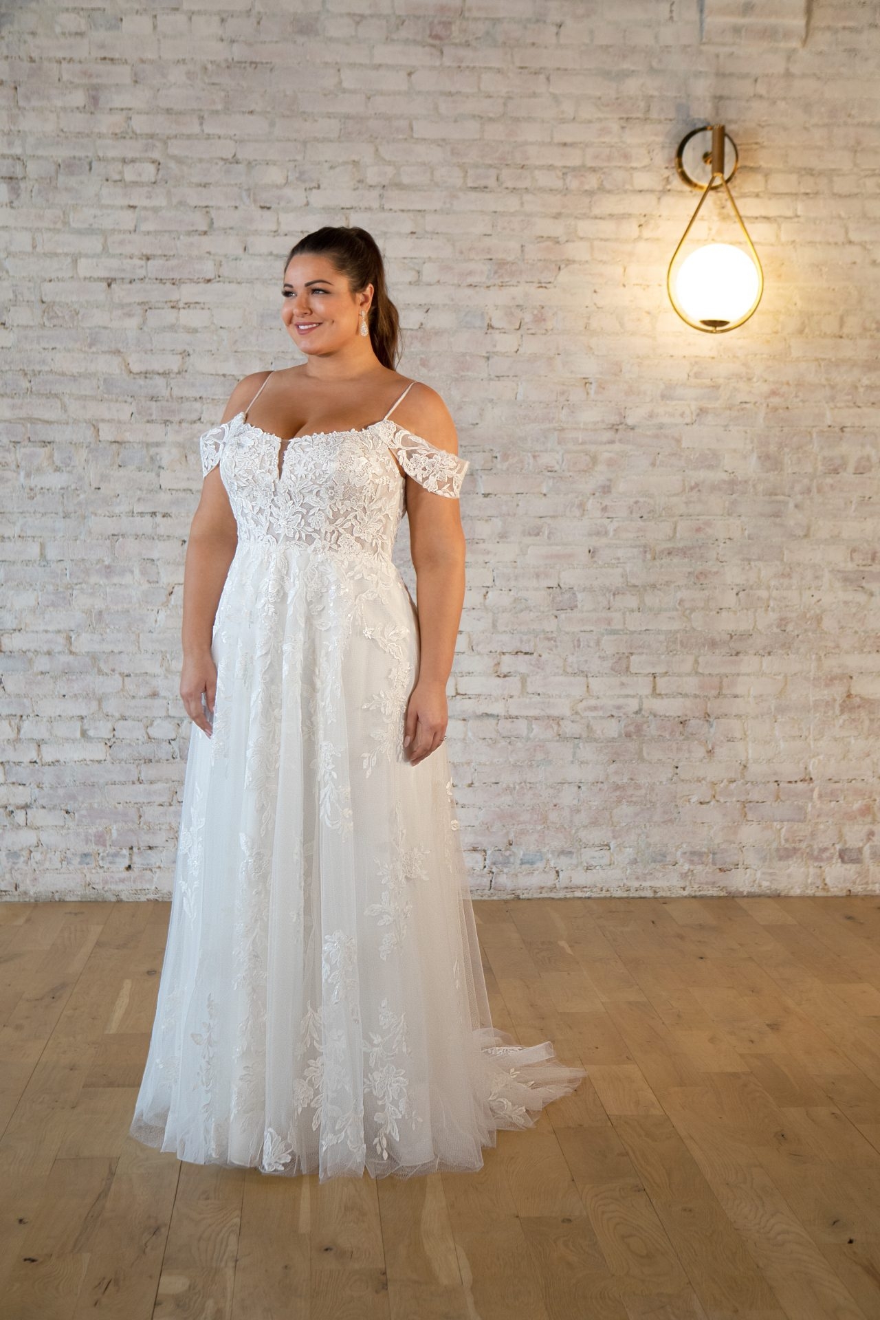 7447 Curvy by Stella York