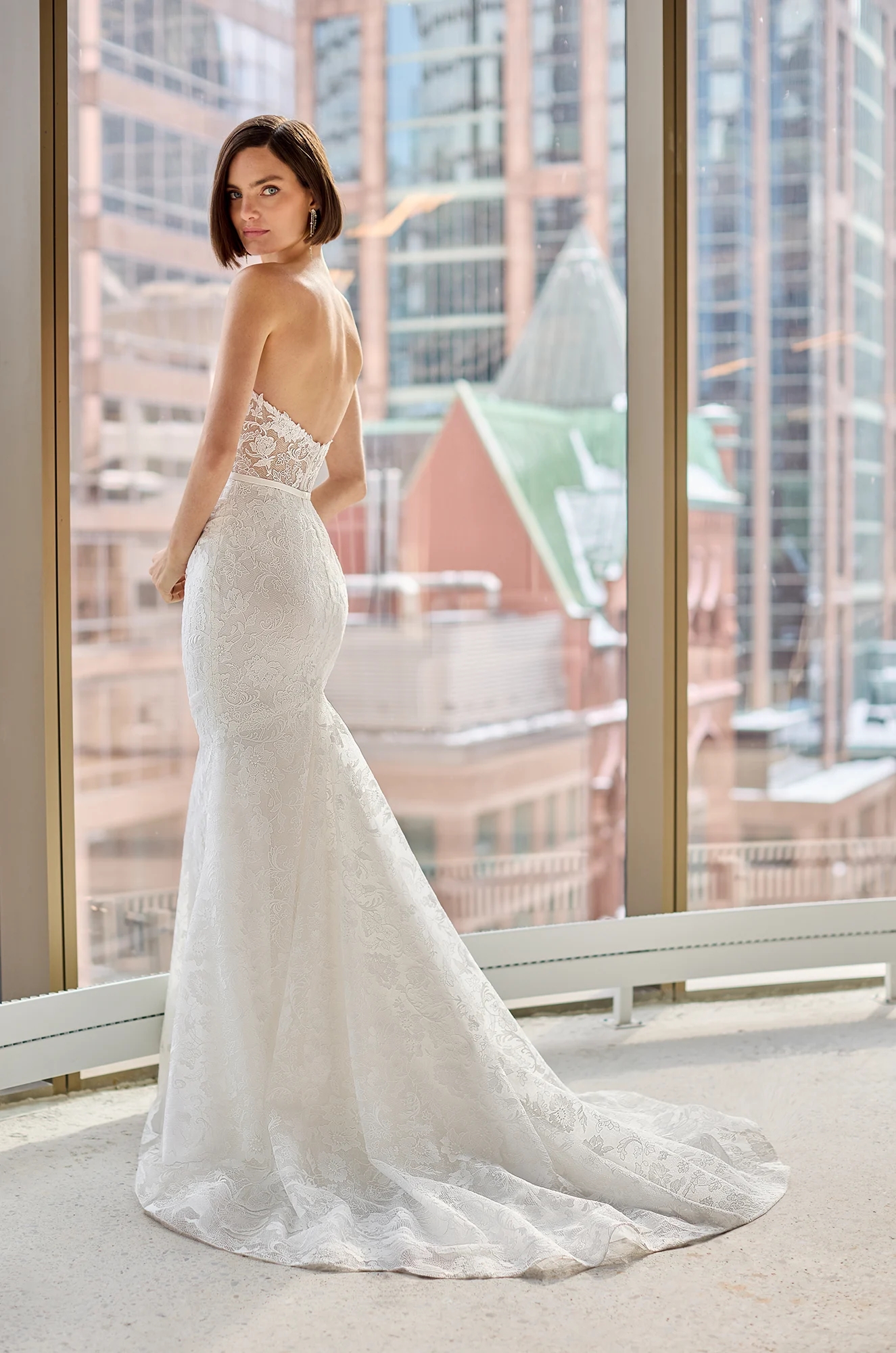 Sweetheart Lace and Satin Fit and Flare Wedding Dress