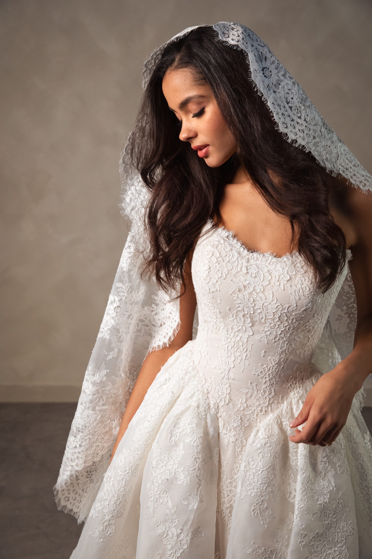 Romantic Lace and Organza Ballgown with Scalloped Sweetheart Neckline