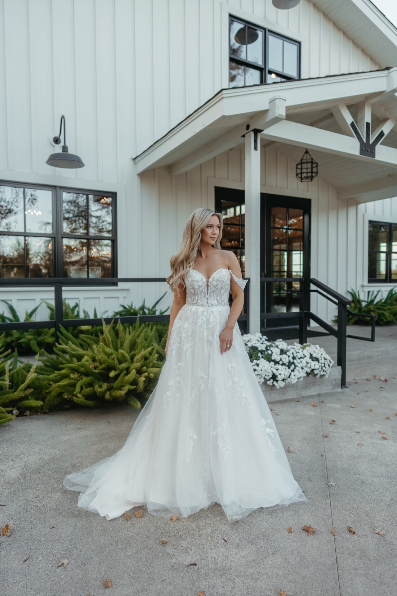 Romantic Lace and Tulle Off-the-Shoulder A-Line Wedding Gown