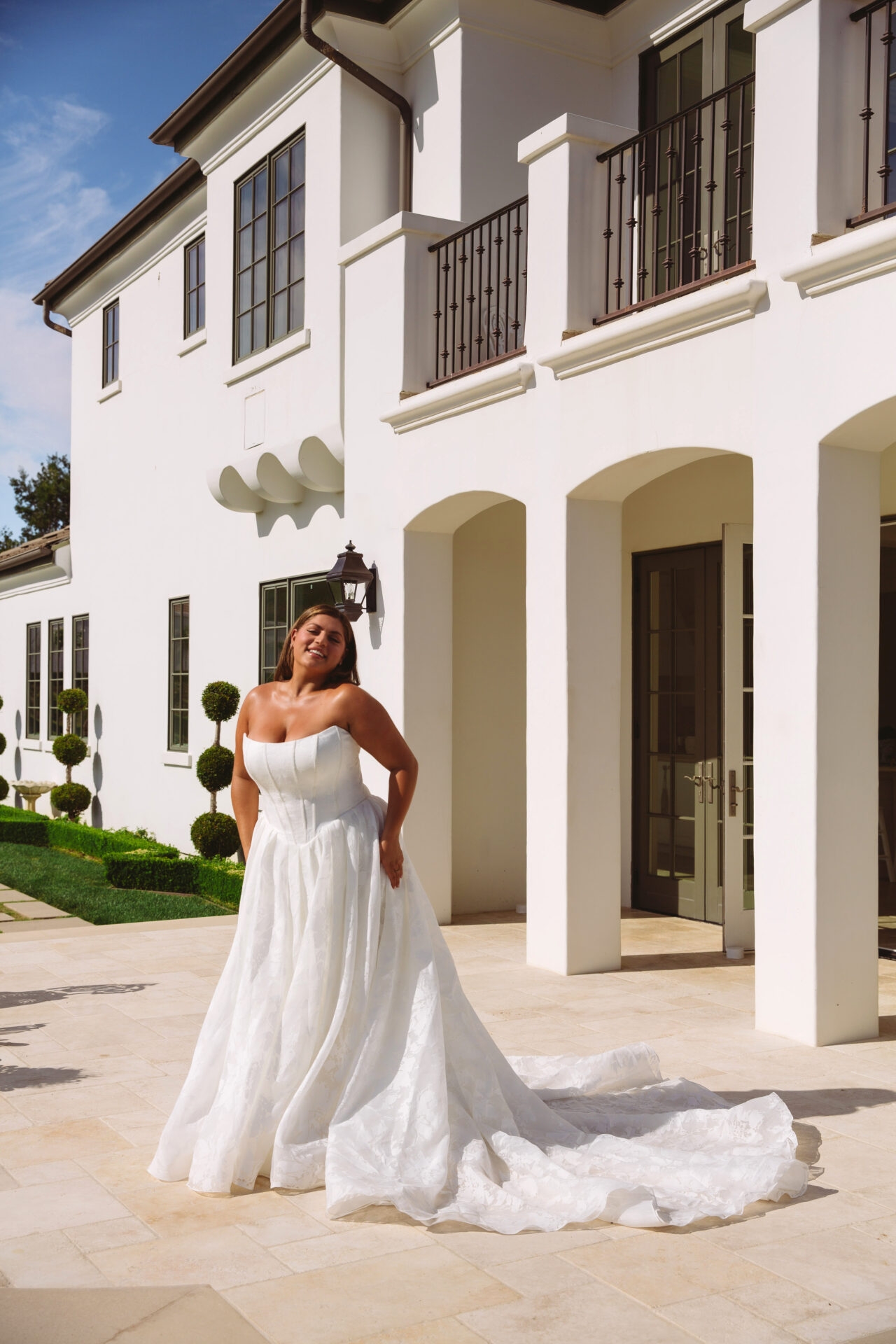 Modern Princess Ballgown Wedding Dress with Lace-Up Back
