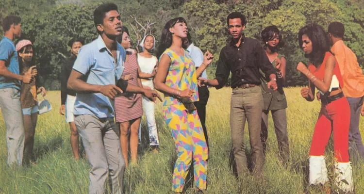 Push It Up – Astral Weeks Radio