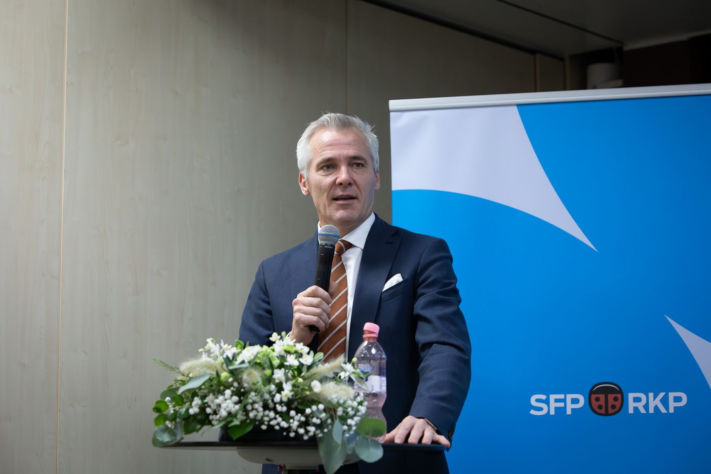 Vi gör resultatinriktad politik och står upp för våra värderingar