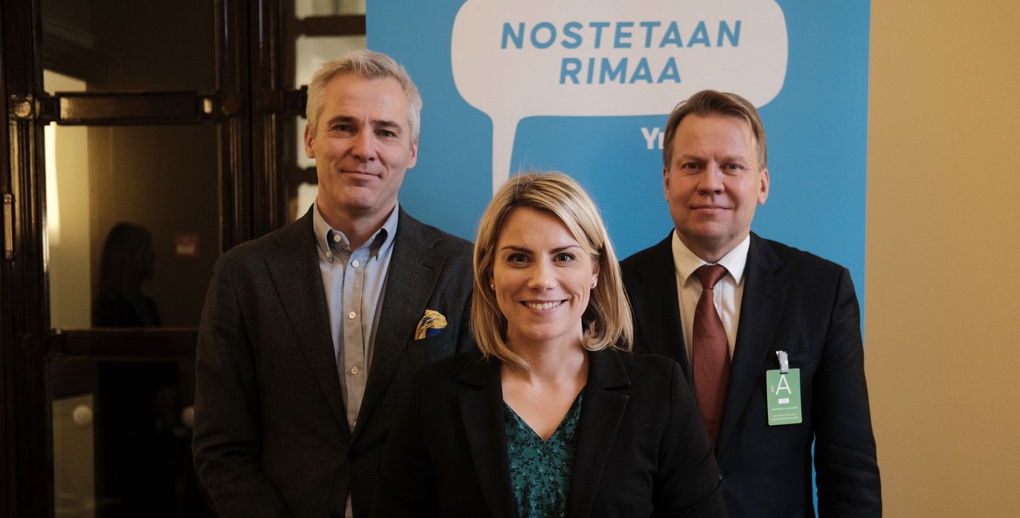 Riksdagens företagsamhetsgrupp föreslår att man skapar en plan för att bidra till återuppbyggnad