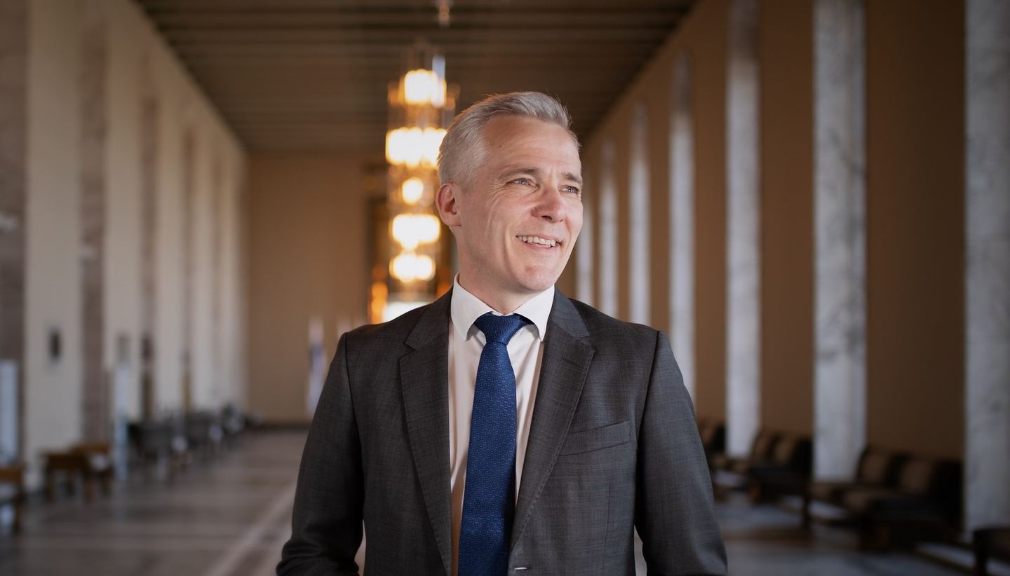 Adlercreutz: Lagförslaget om lokala avtal till riksdagen