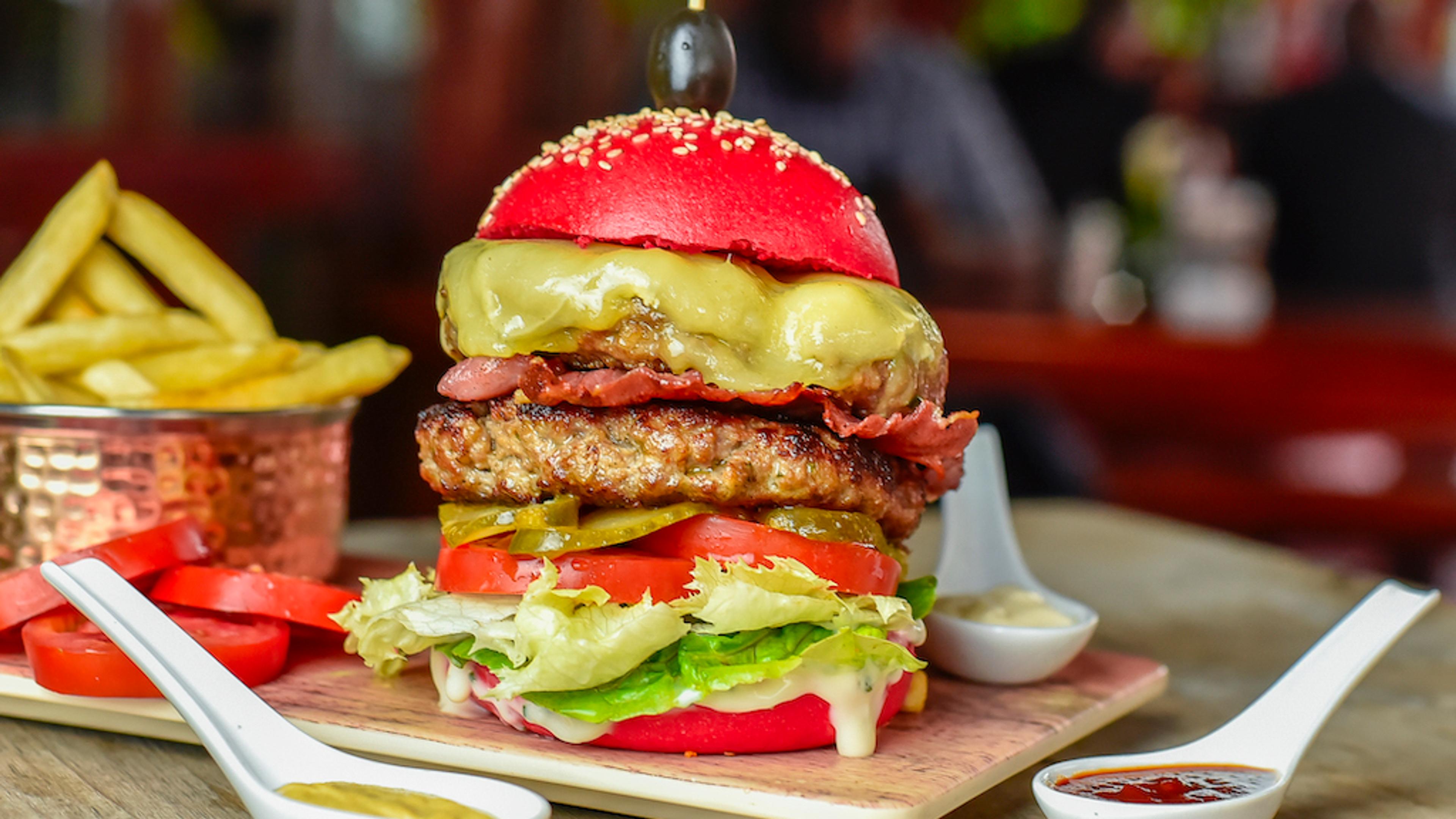 Coloured Burgers Anyone? #VisaBurgerWeek2019