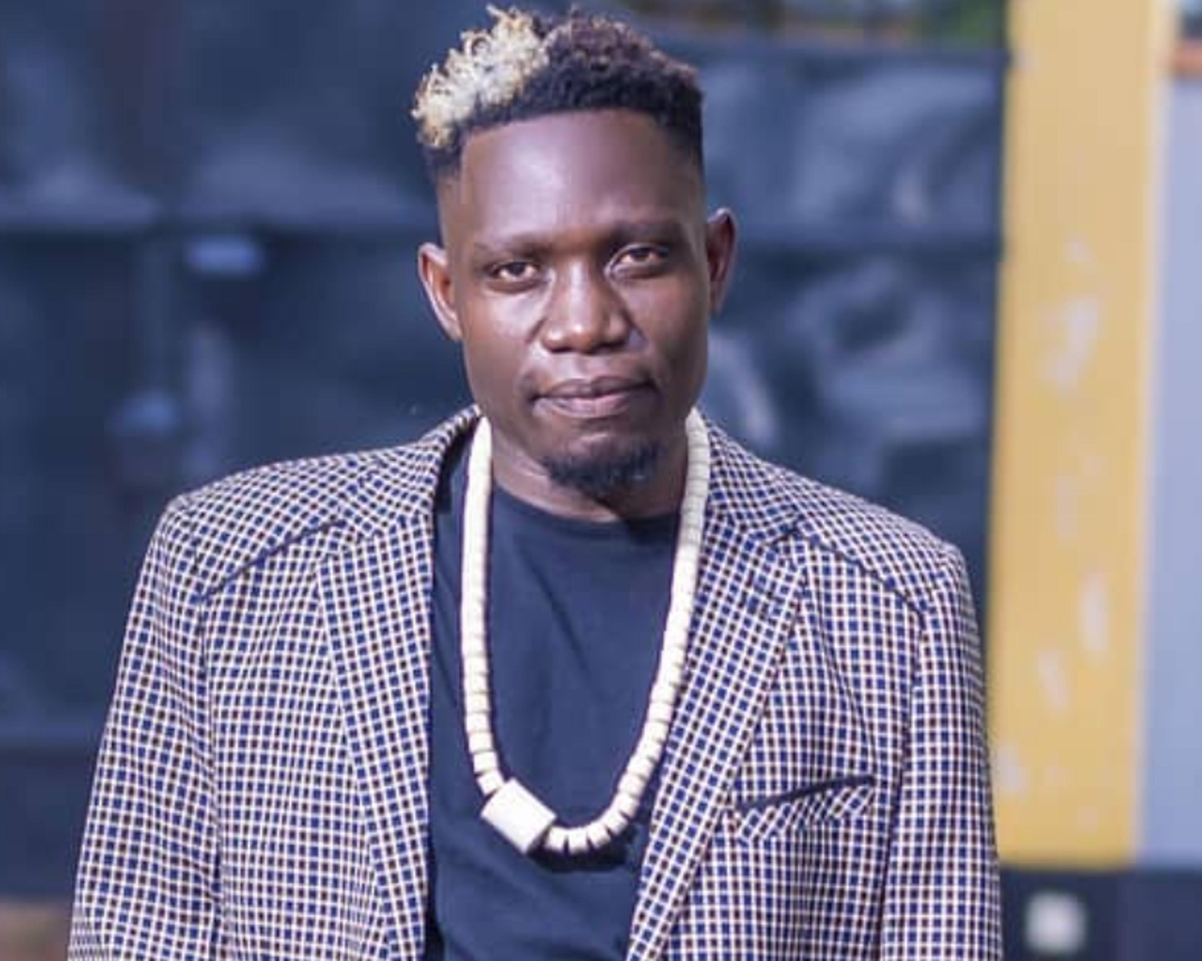 Watch Steve Kay’s new hit “Likobi”