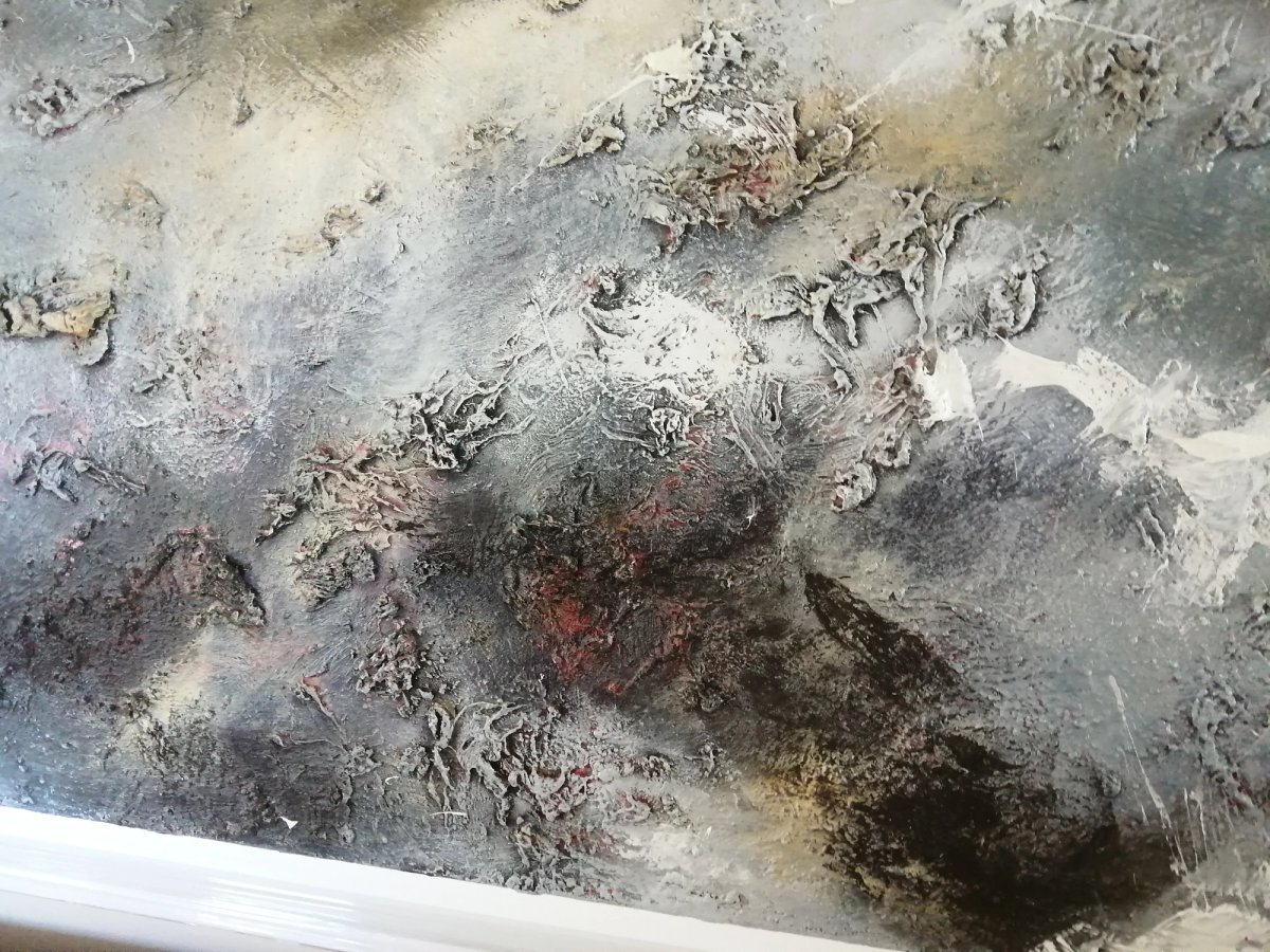 Around Which Heavens Swells (Detail shot)