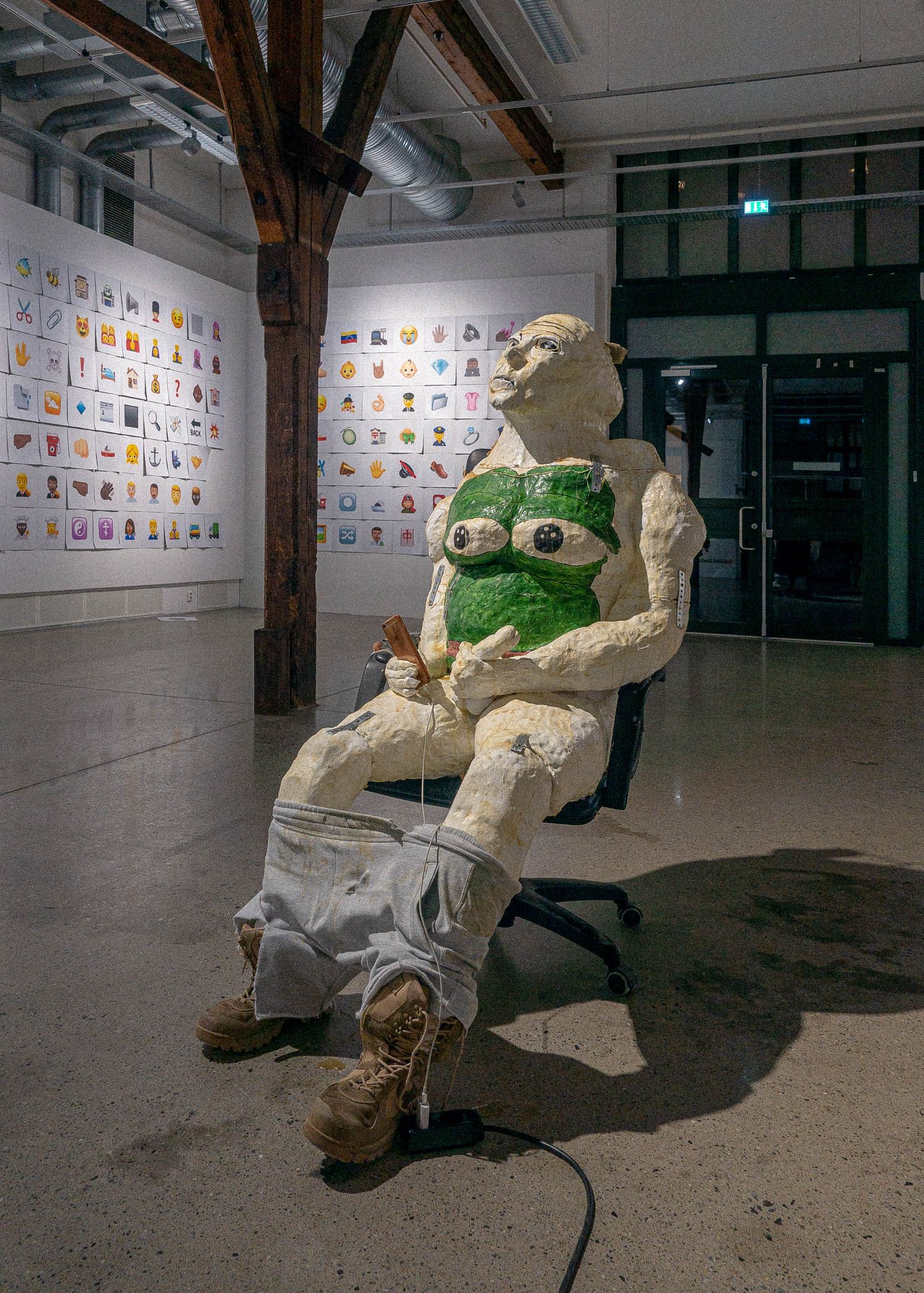 El tio, 2023 

Painted ceramic, iPhone, army boots, sweat pants, gaming chair, Monster soda, pvc pipe 

