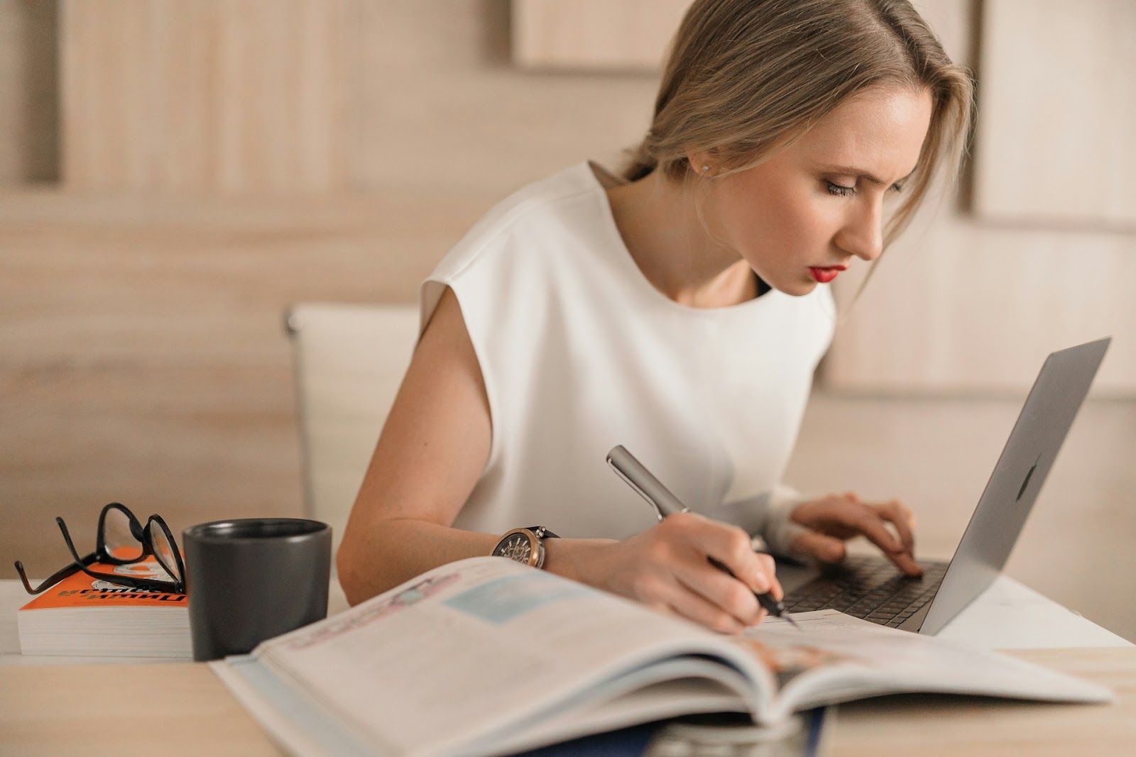 How to Make Customer Service Training More Effective