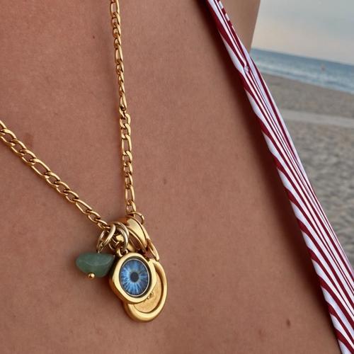 Collana dorata con iride azzurra e pietra verde
