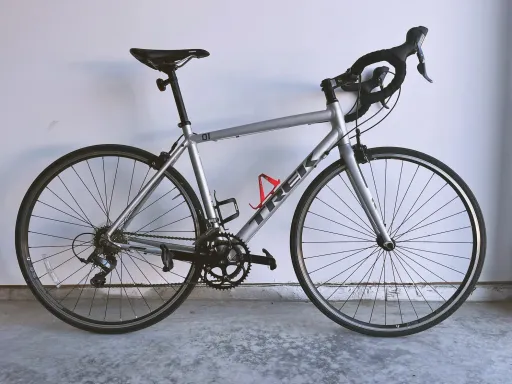 Cover Image for Buying a Used Road Bike for Triathlons: Complete Guide