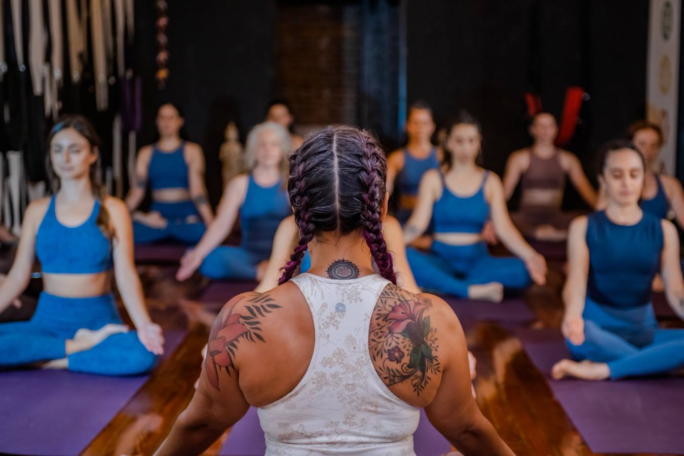 Maas Yoga — clases, cursos y profesorados