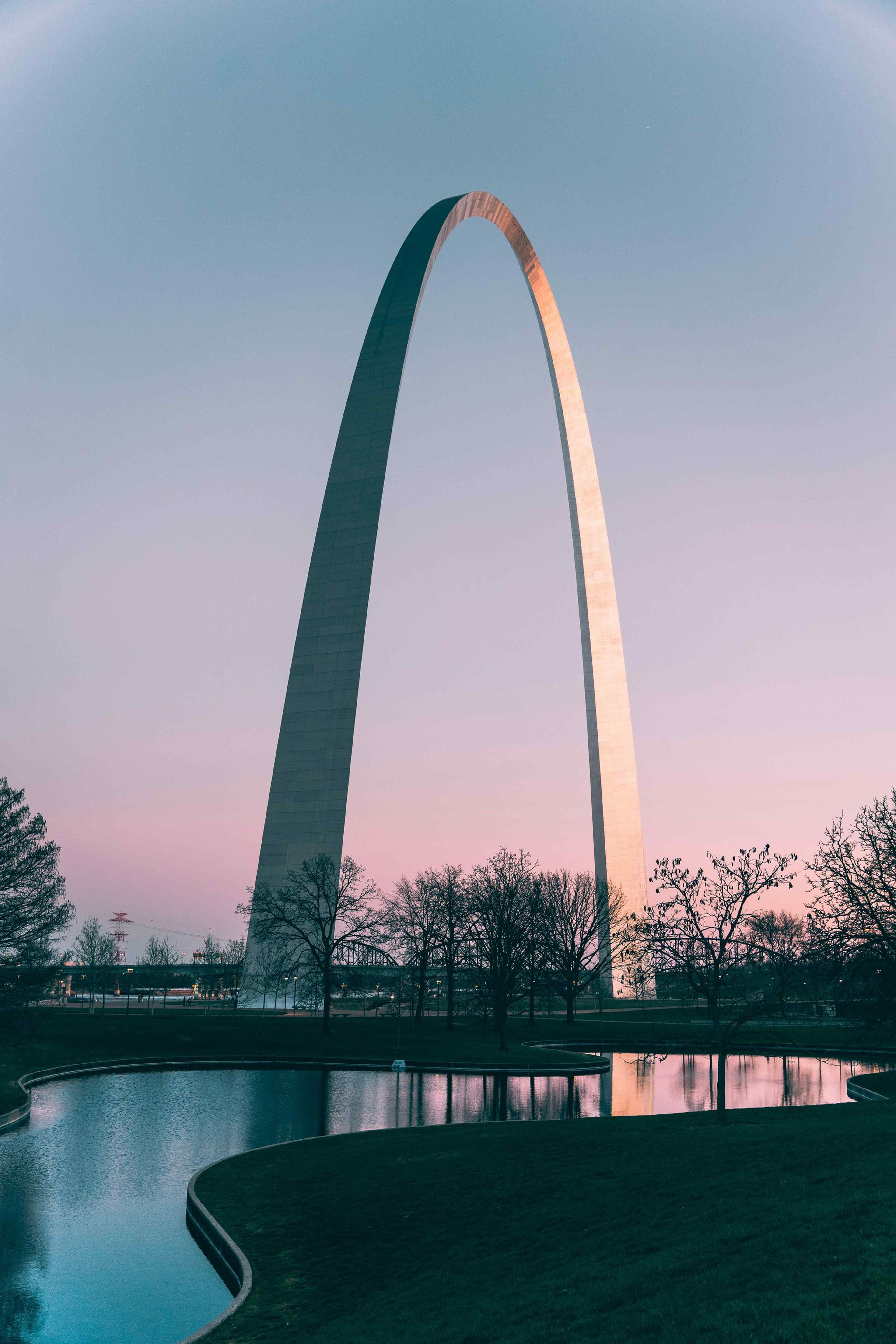 The Gateway Arch against an evening sky
