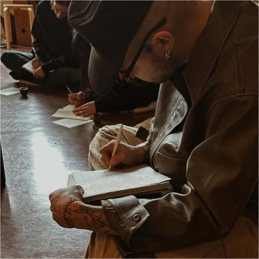 A decorative image from Usal Project