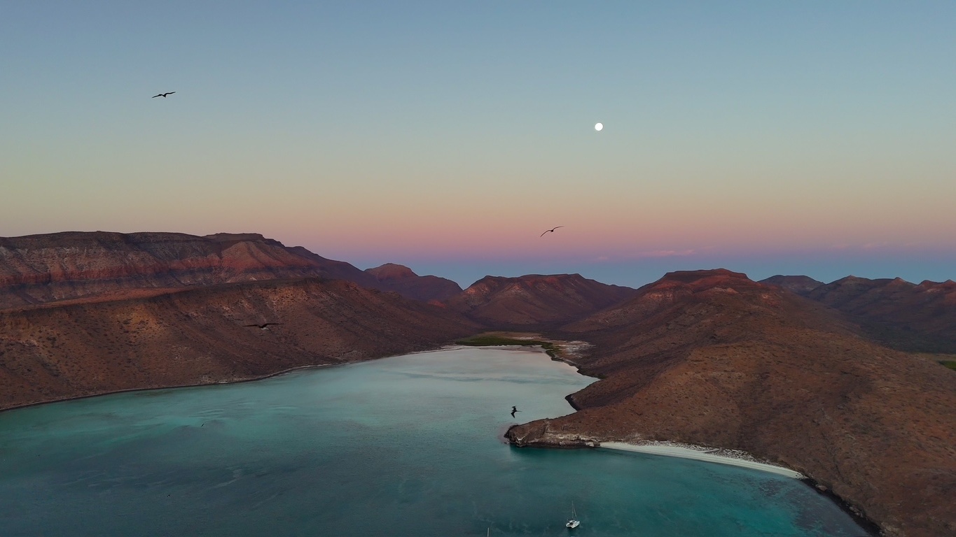 Hero Poster - A decorative image from Usal Project