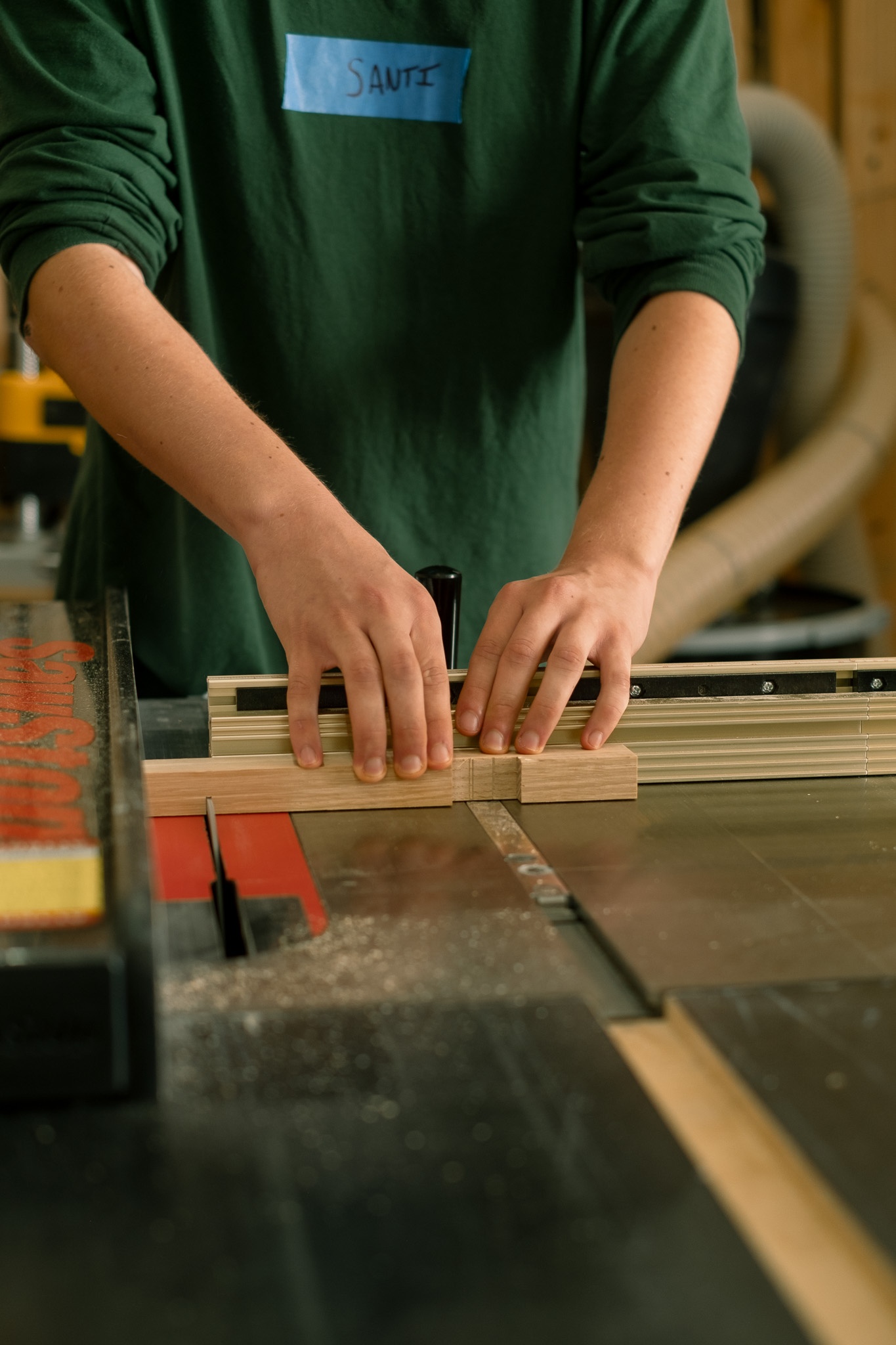 Hero Poster Mobile - A decorative image from Usal Project