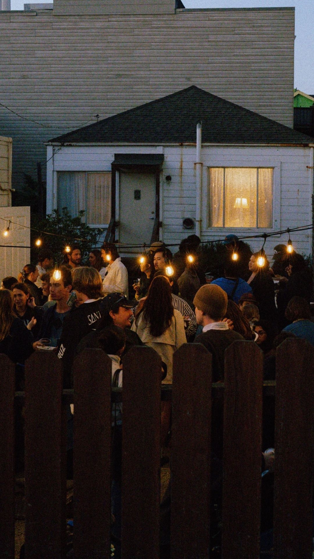 Hero Poster Mobile - A decorative image from Usal Project