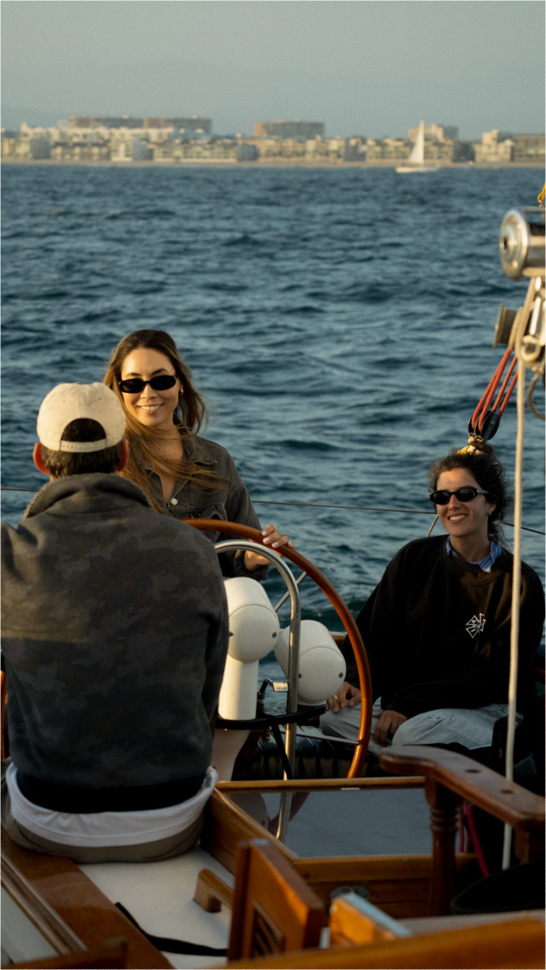 Hero Poster Mobile - A decorative image from Usal Project