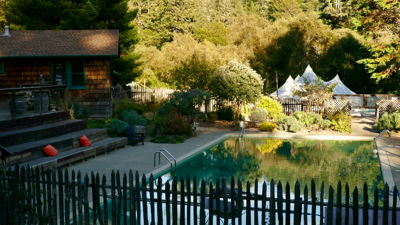 Hero Poster - A decorative image from Usal Project