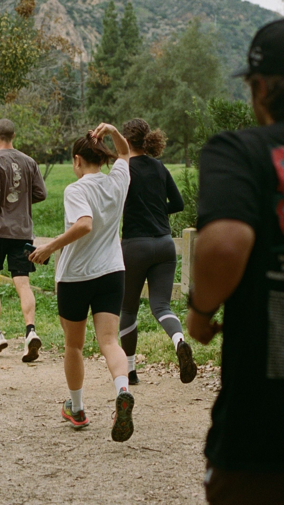 Hero Poster Mobile - A decorative image from Usal Project