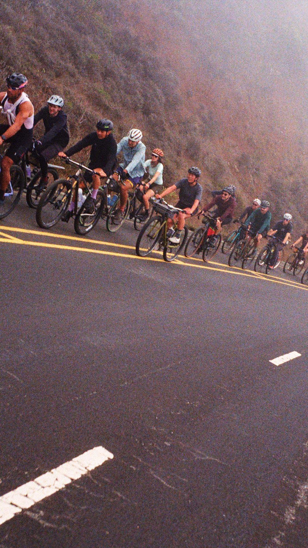 Hero Poster Mobile - A decorative image from Usal Project