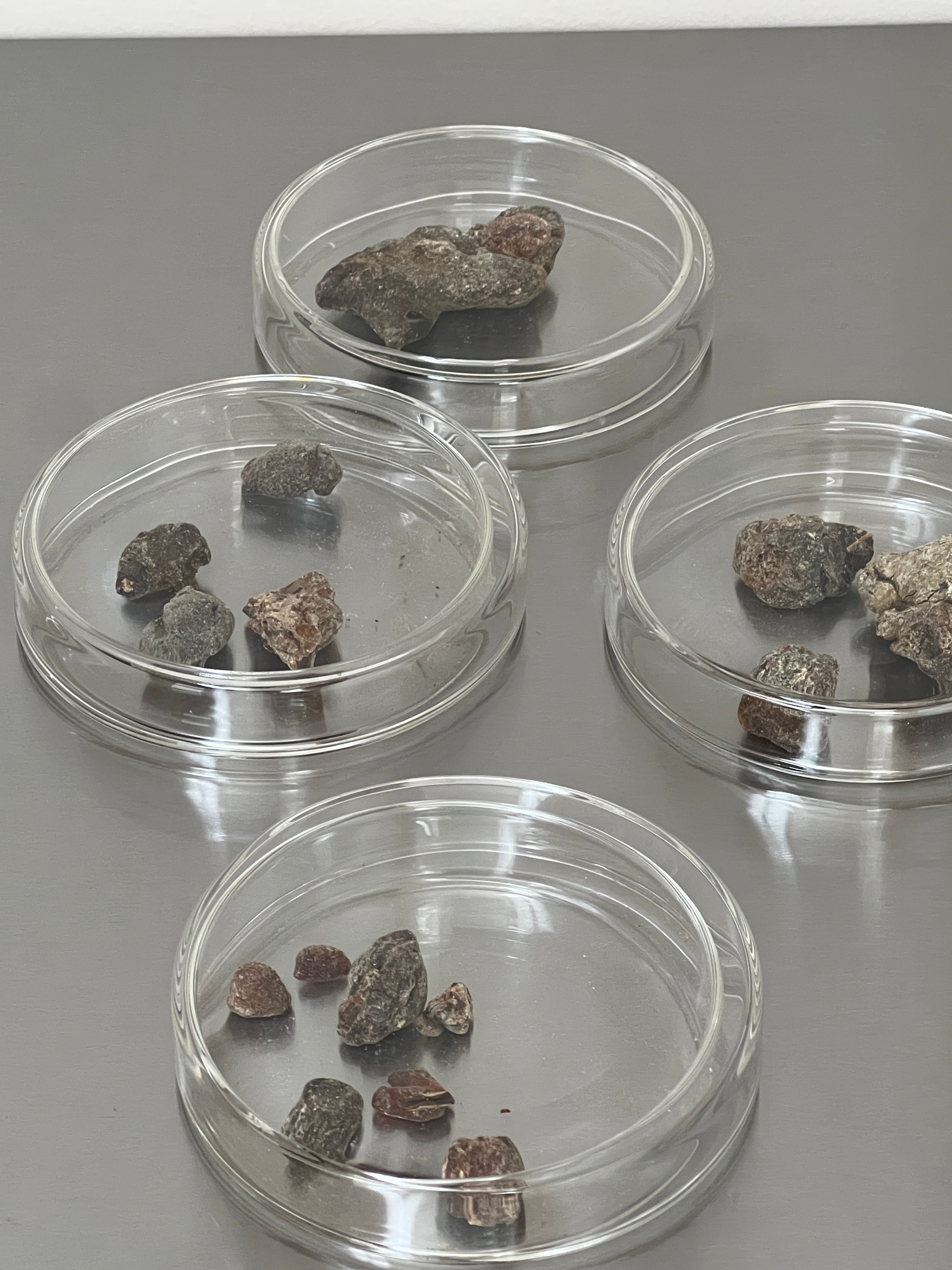 Hero Poster Mobile - A decorative image from Usal Project