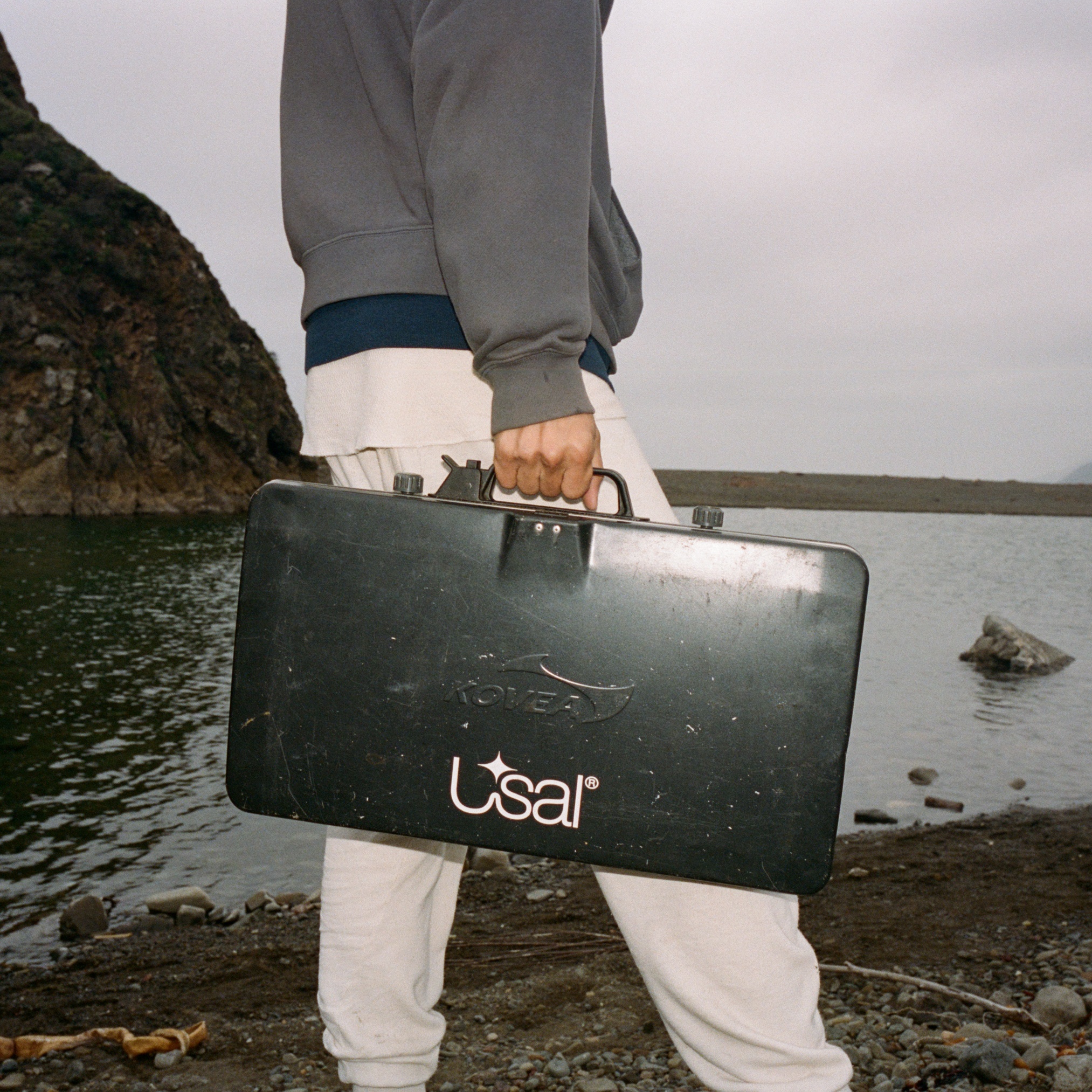 A decorative image from Usal Project