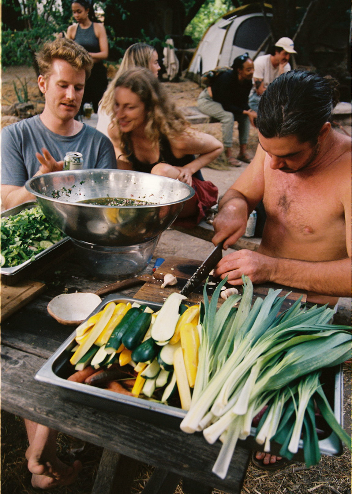 Hero Poster Mobile - A decorative image from Usal Project